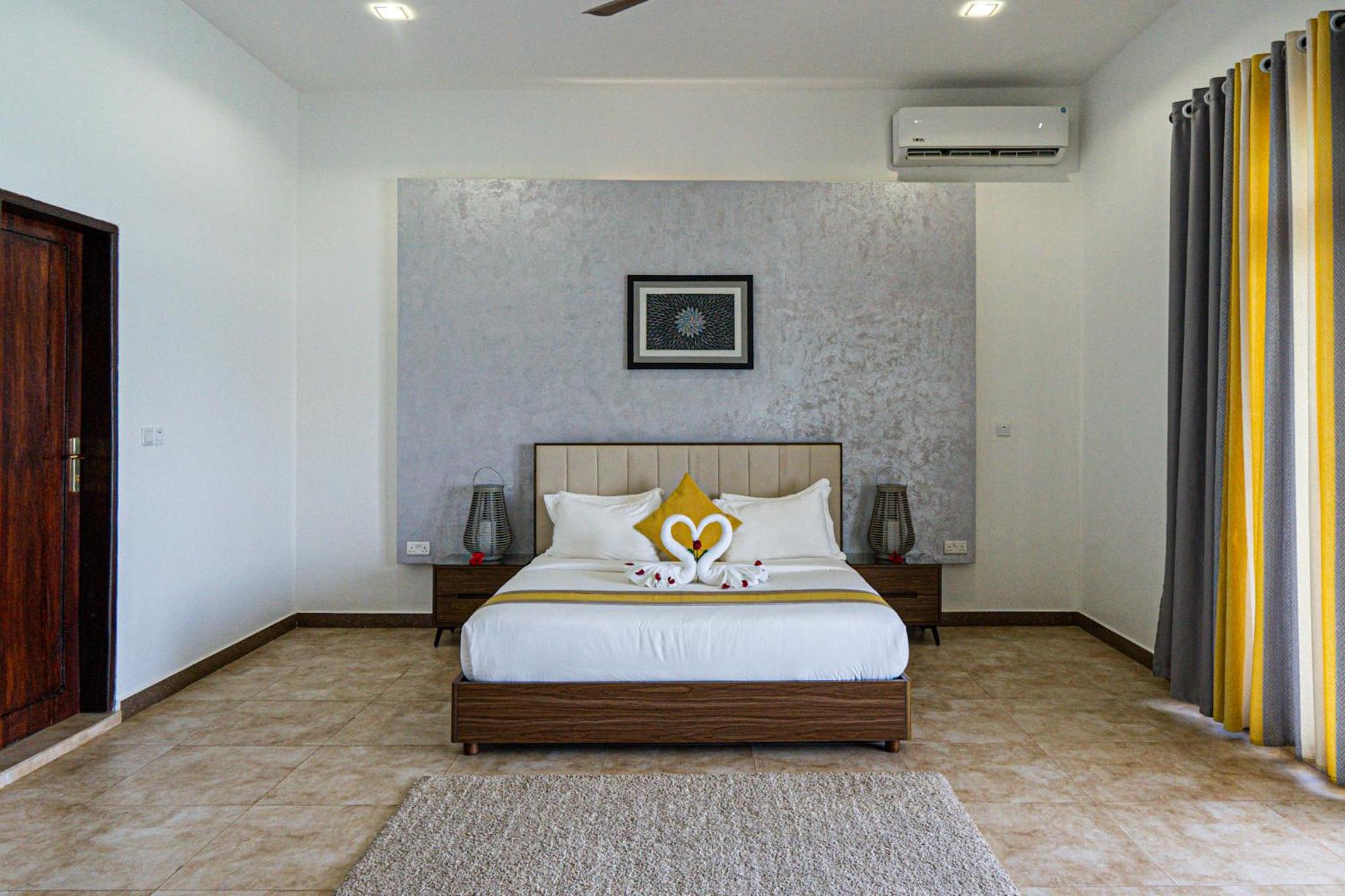 Villa - Beach Front - Photo 7