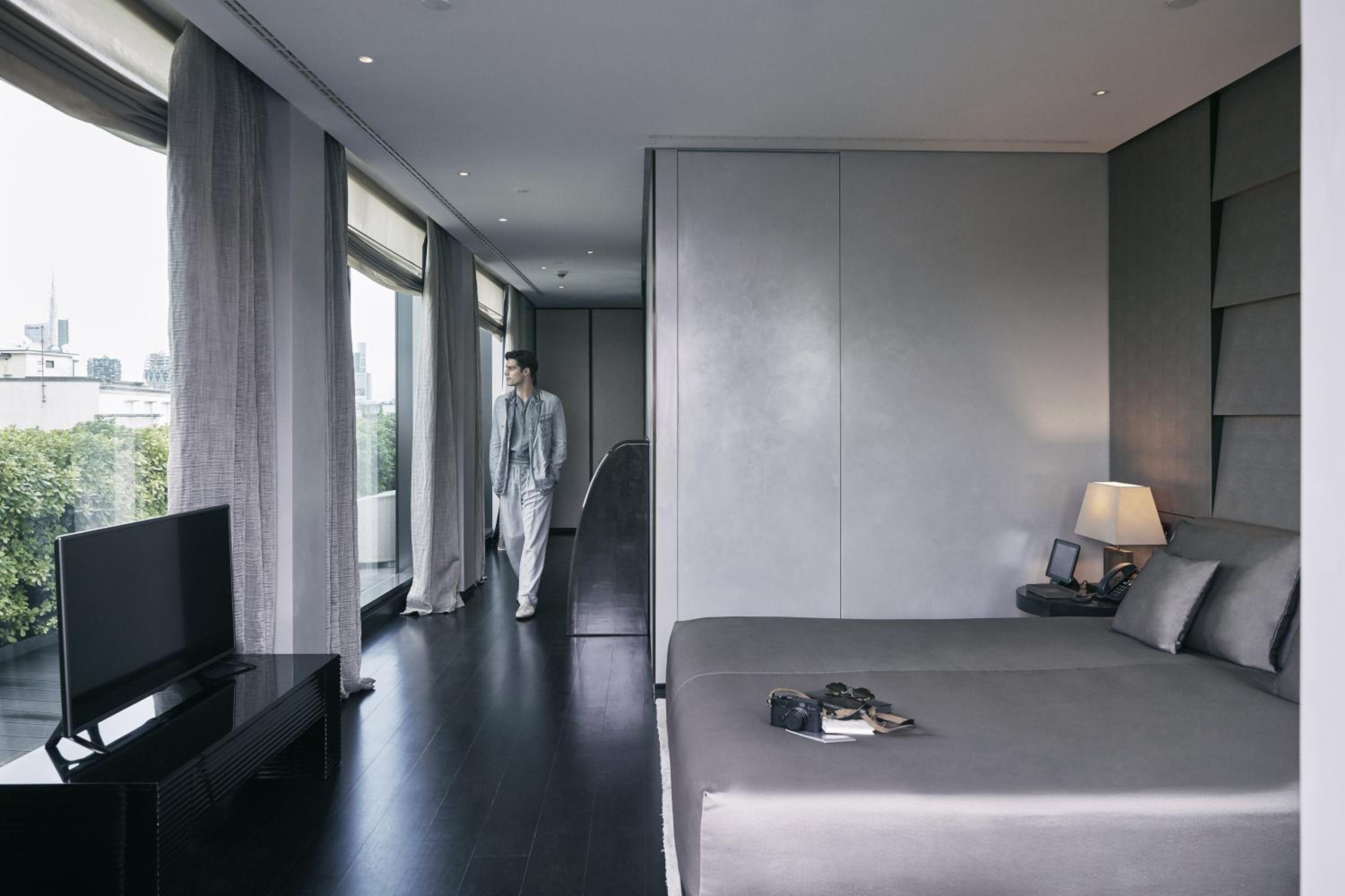 Armani Premier with Terrace (Non Smoking)