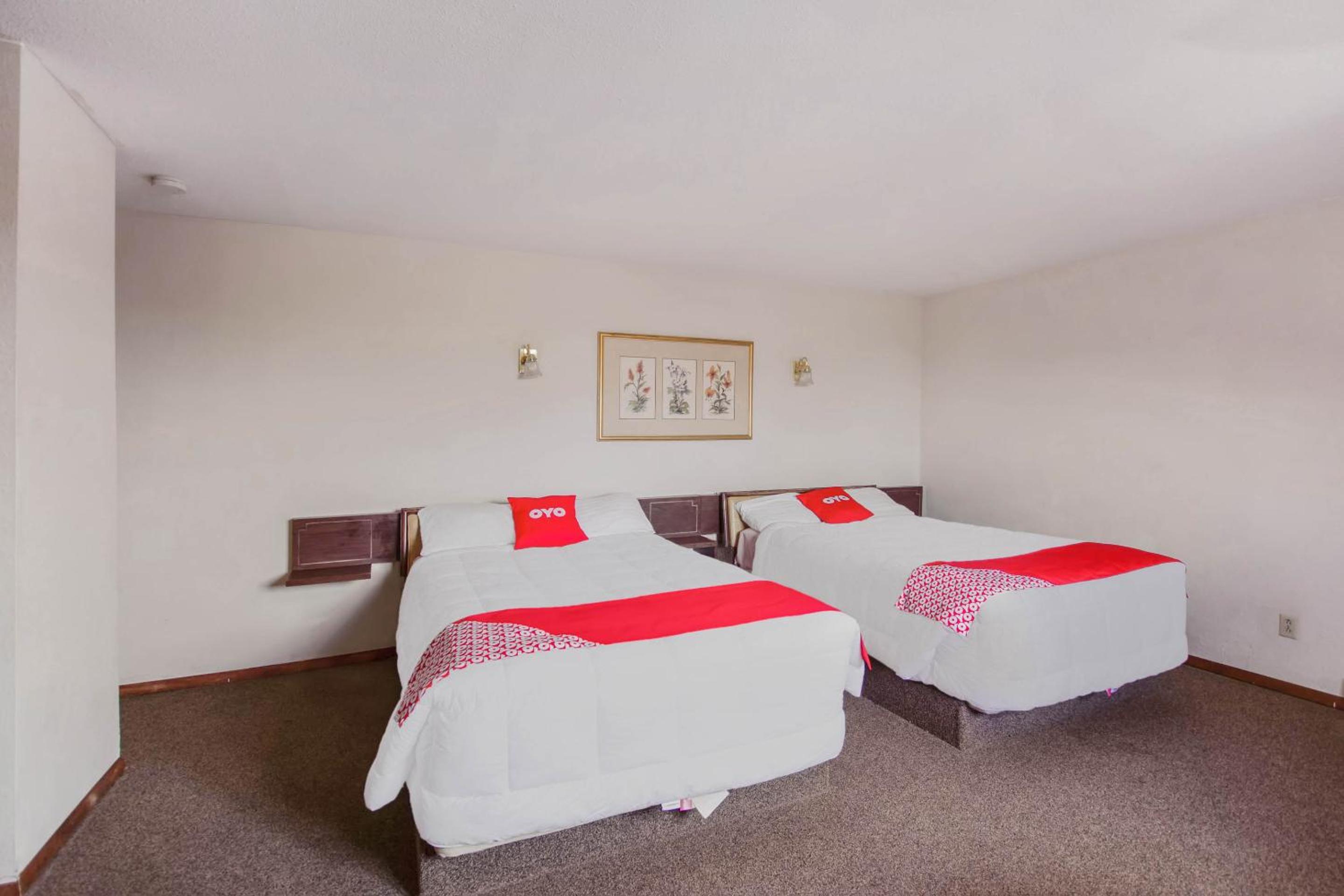 2 Full Beds