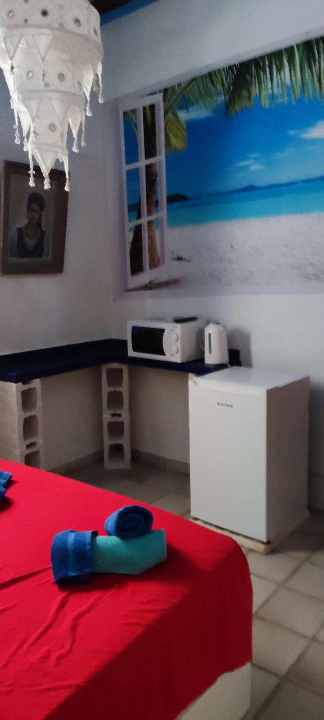 Two-Bedroom Suite (2 Adults + 1 Child) - Photo 5
