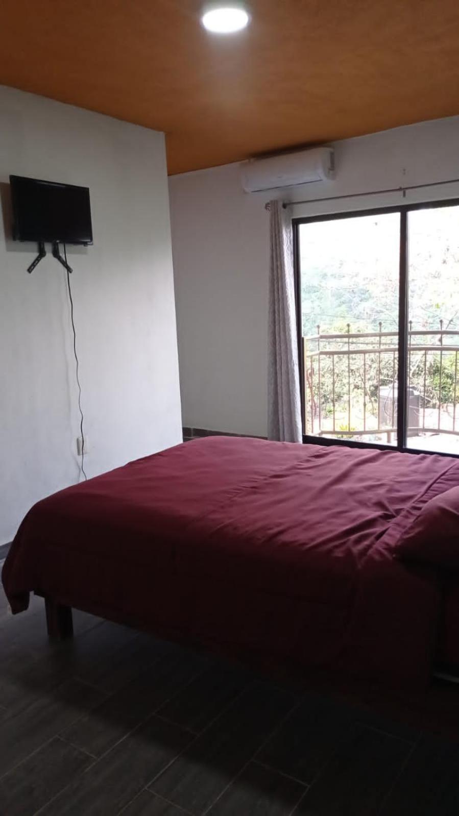 Standard Double Room - Photo 3