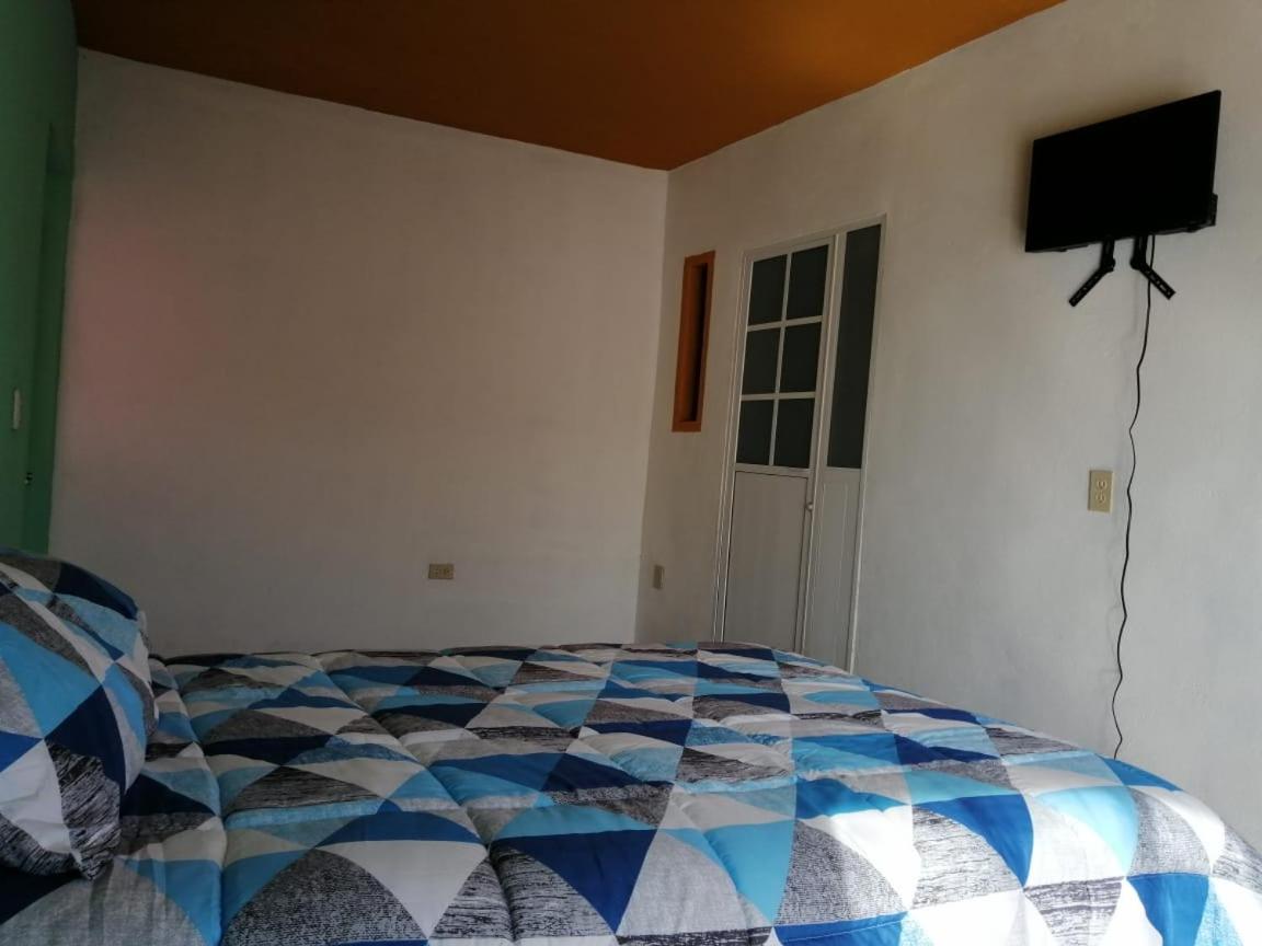 Deluxe Queen Room with Two Queen Beds - Photo 2