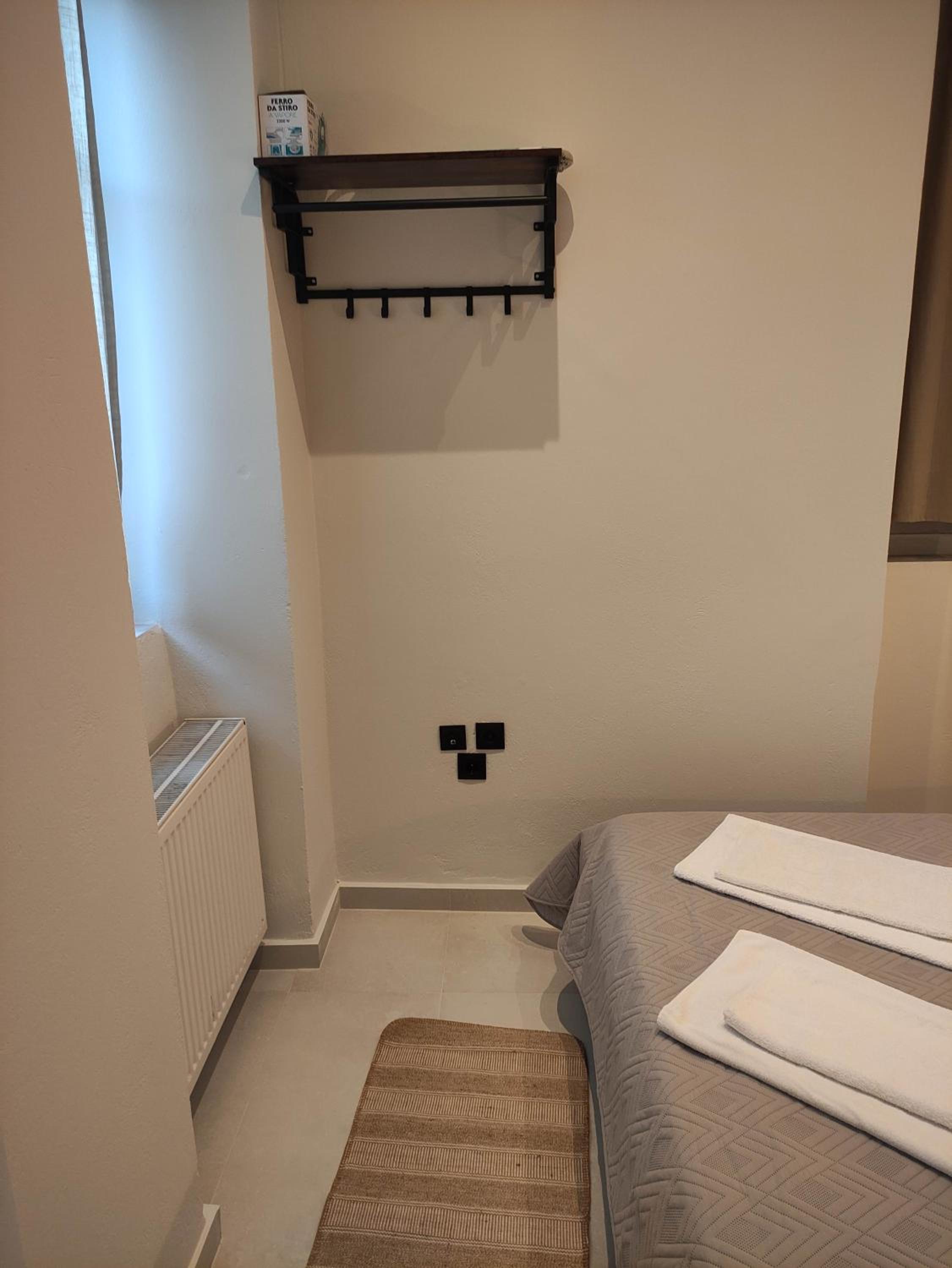 Two-Bedroom Apartment - Photo 41