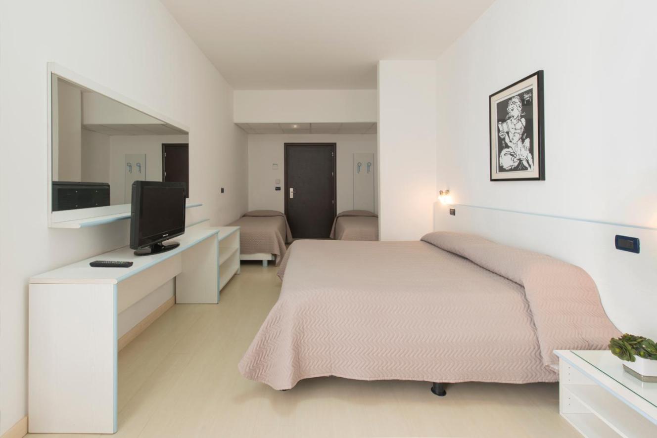 Quadruple Room photo 3