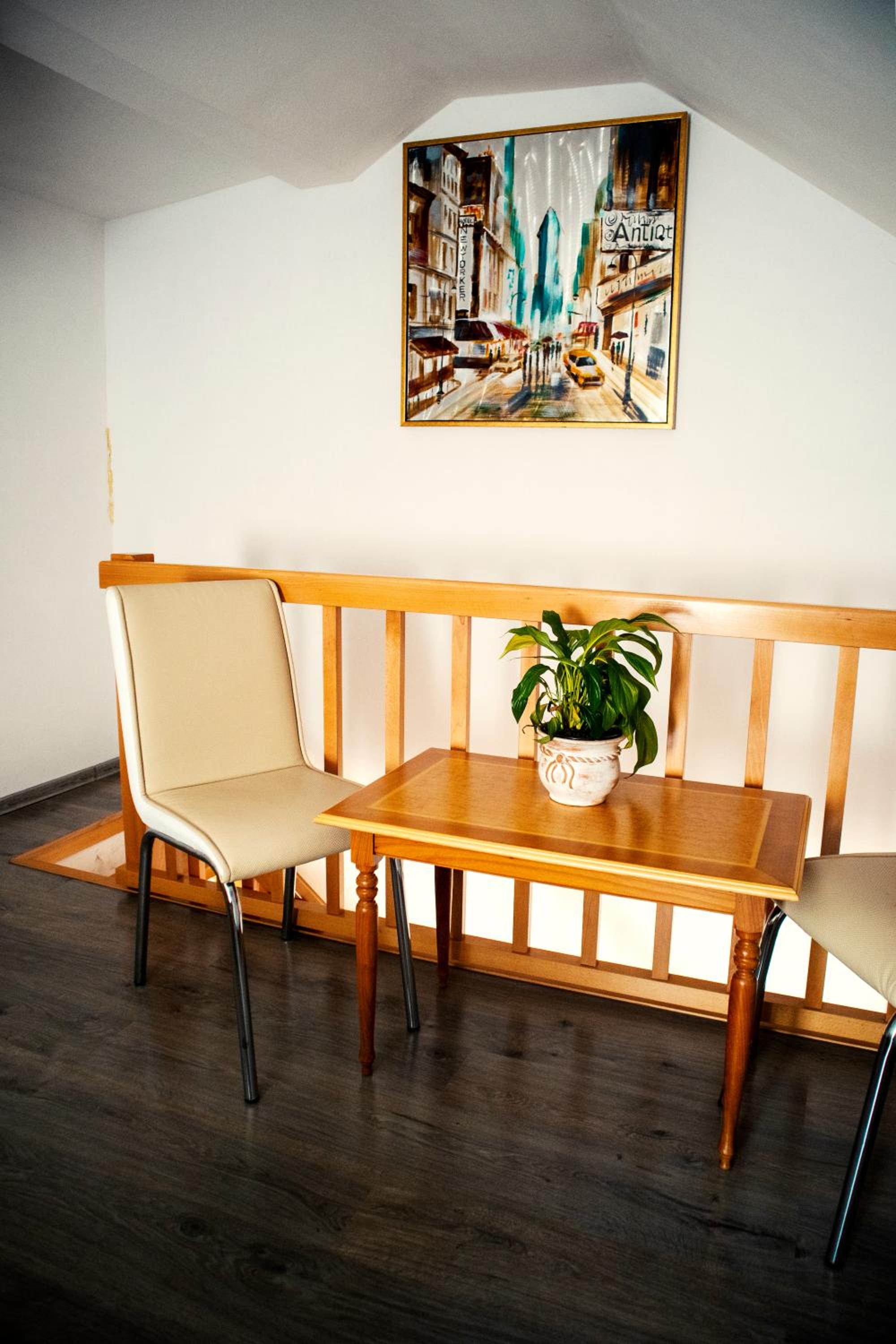Apartment photo 3
