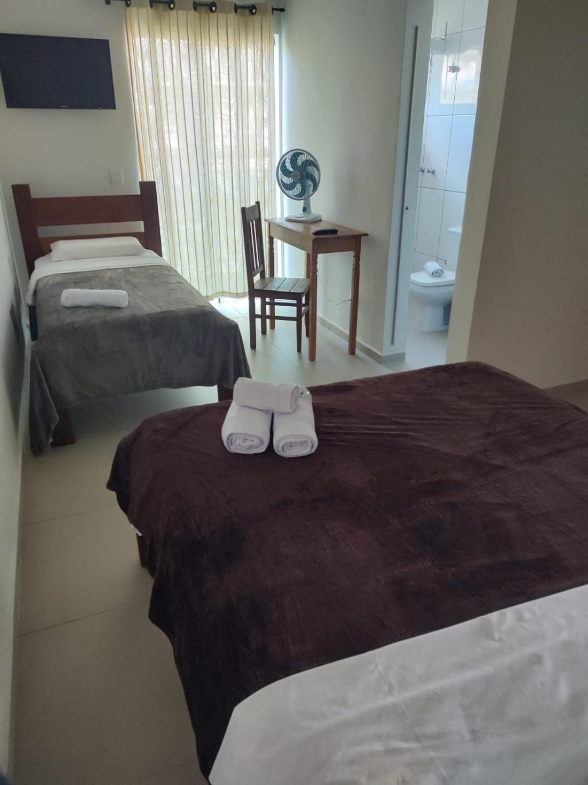 Deluxe Triple Room - Photo 16