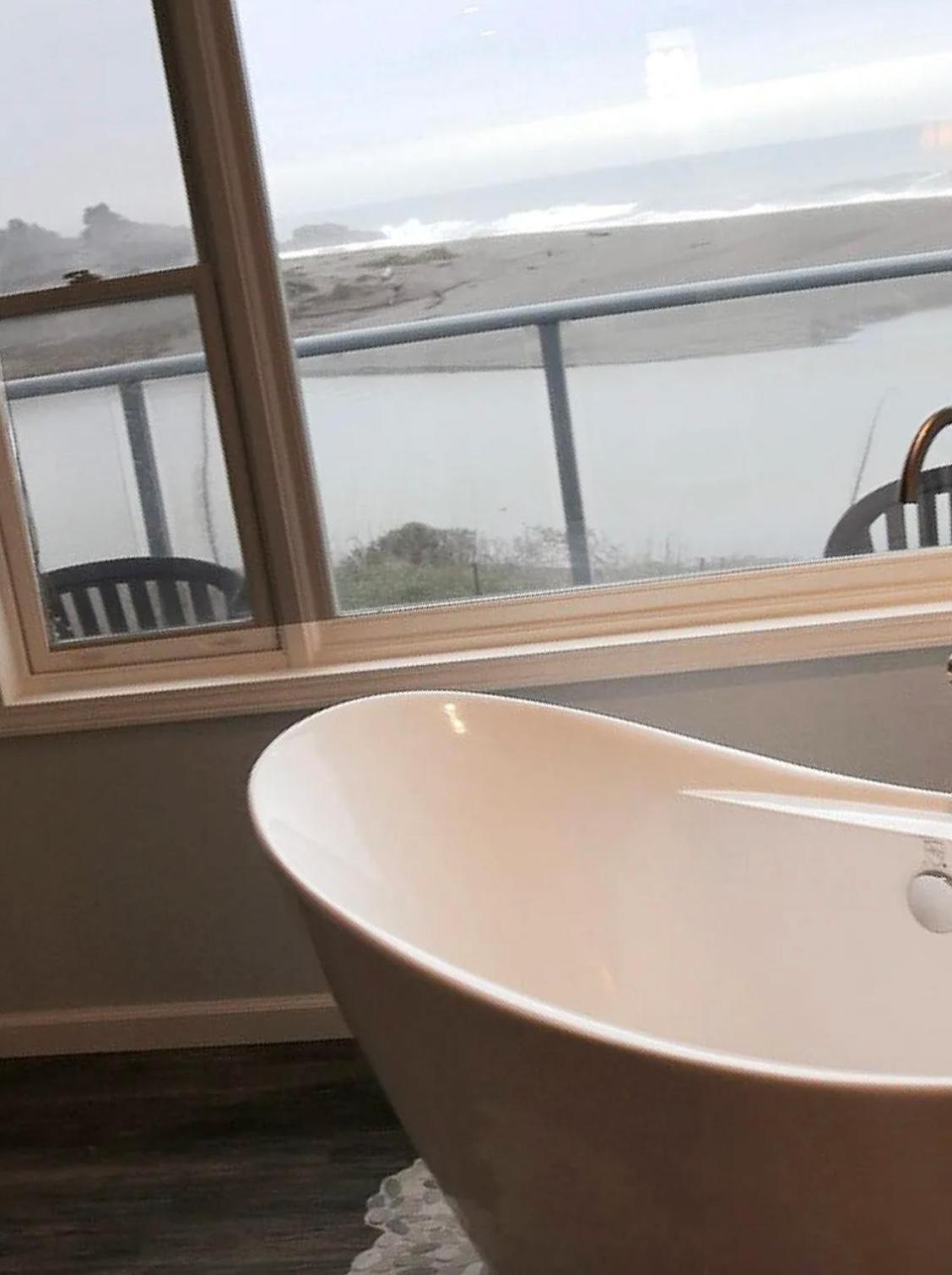 Junior Suite with Ocean View photo 3
