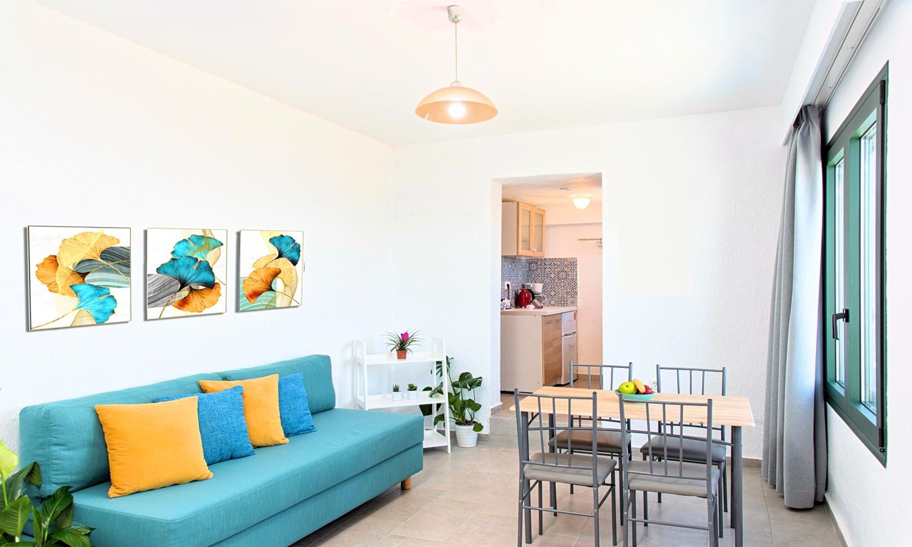 Apartment with Sea View