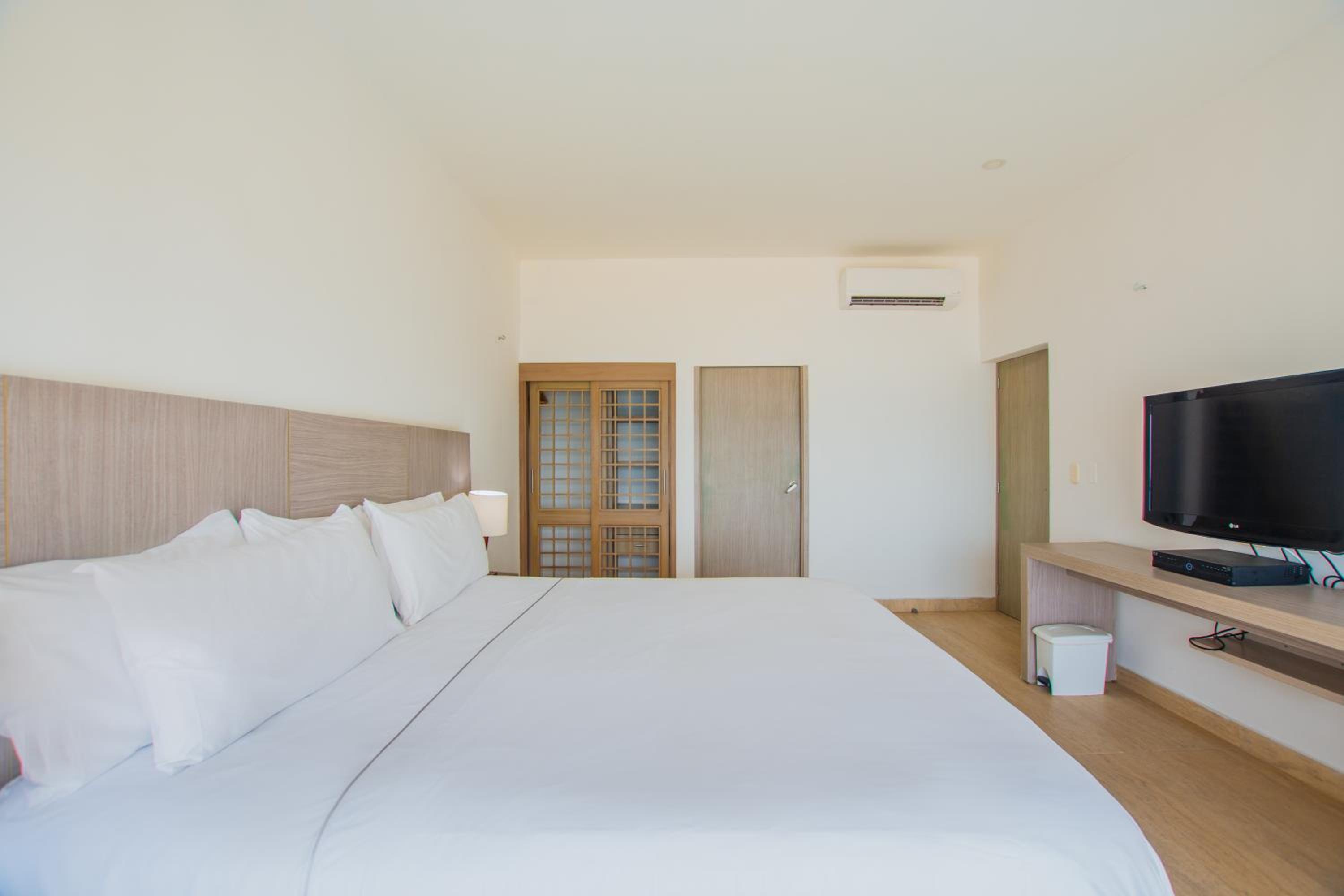 Suite with Sea View