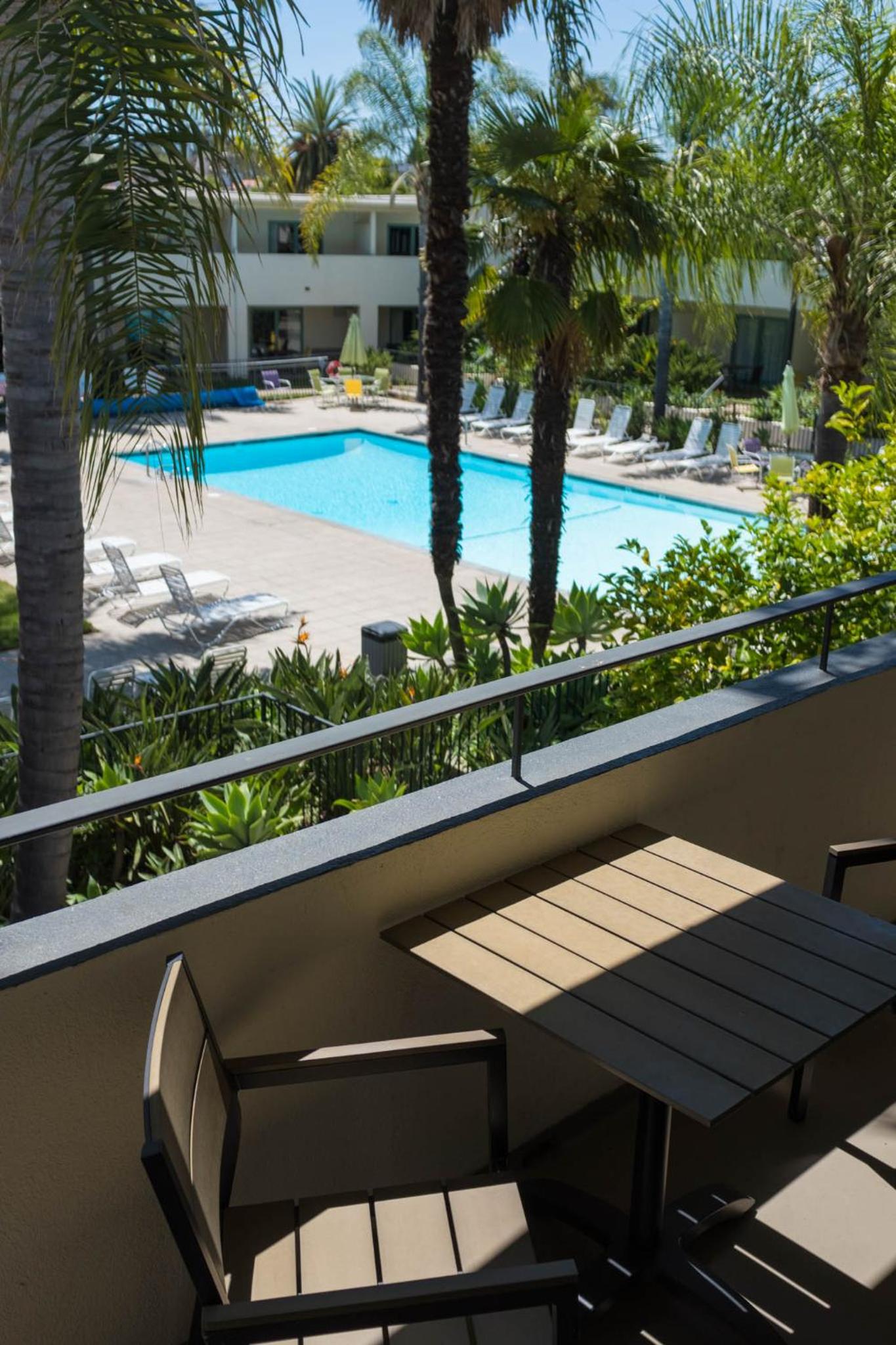 Double Room with Pool View