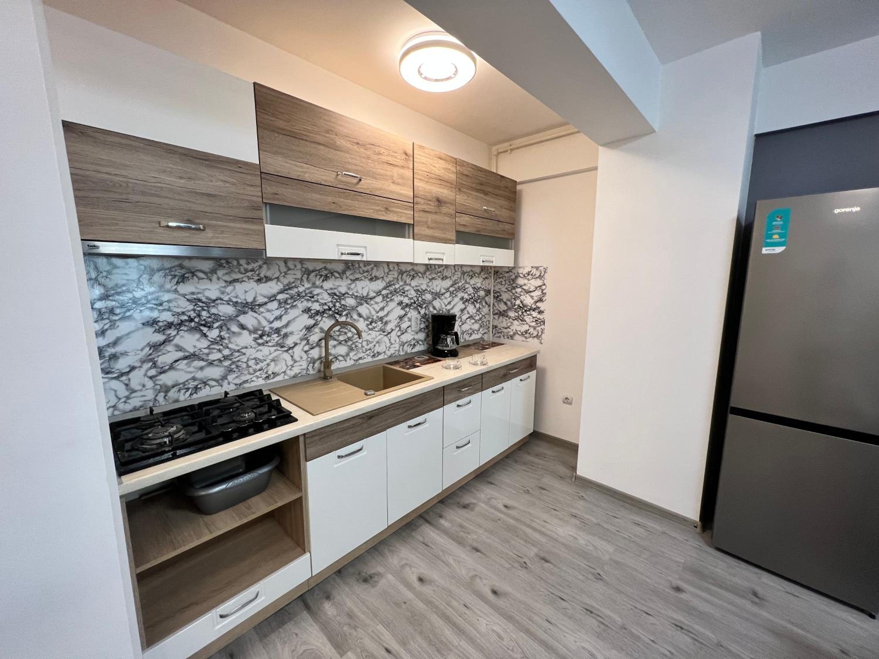 One-Bedroom Apartment - Photo 12