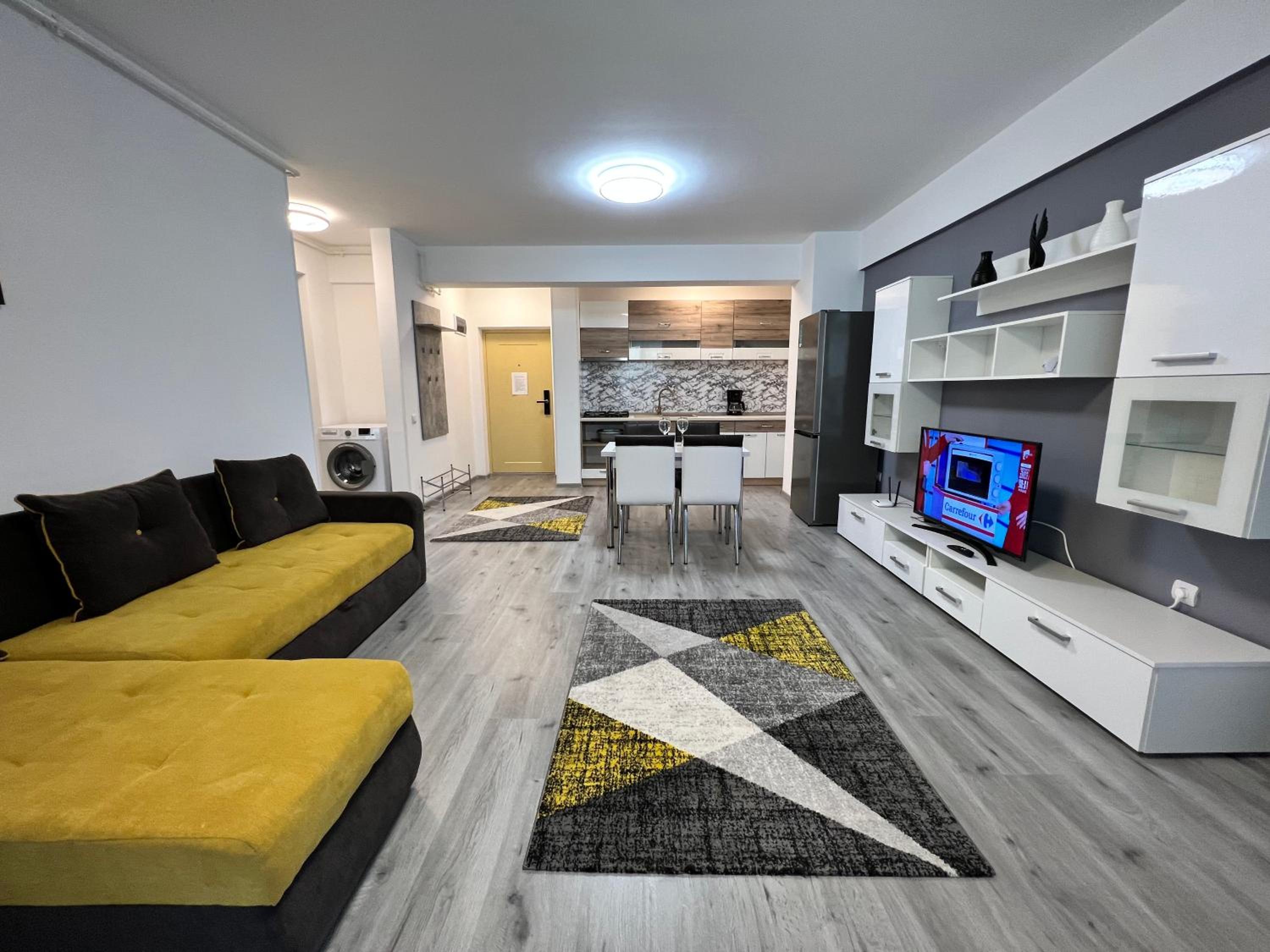 One-Bedroom Apartment - Photo 13