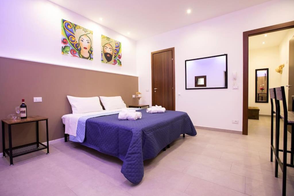 Large Double or Twin Room