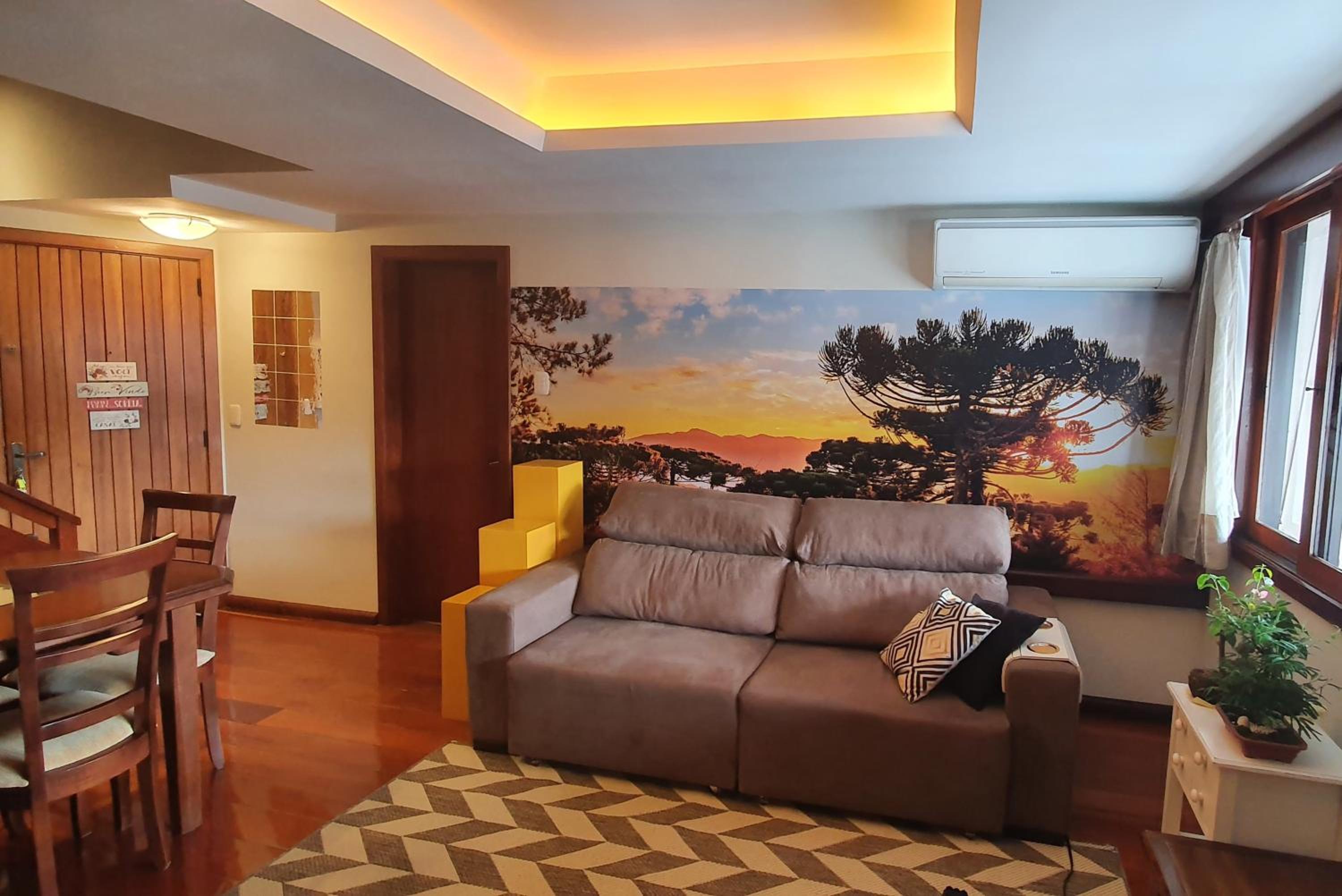Duplex Apartment - Photo 1