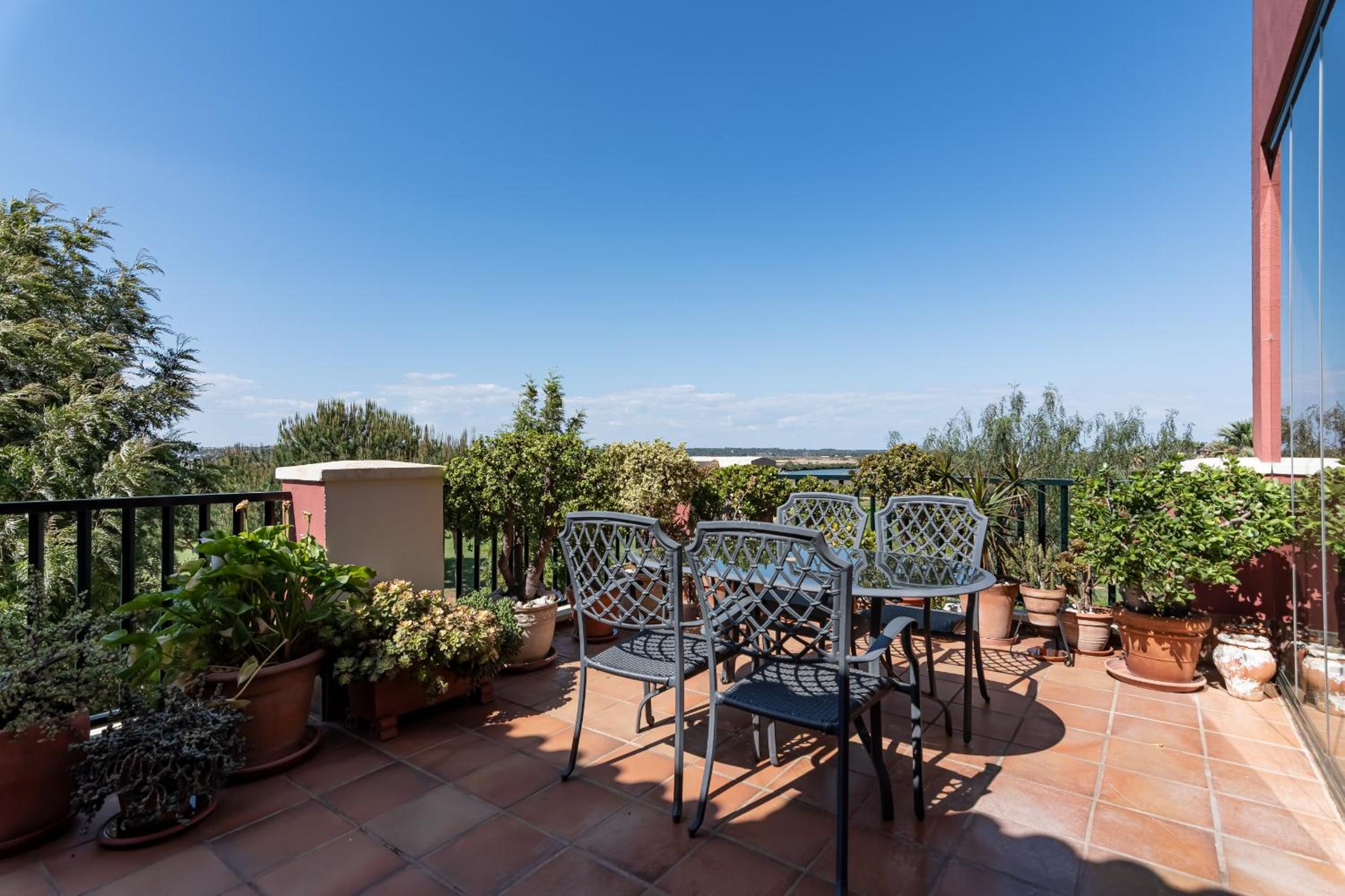 Superior Apartment photo 2