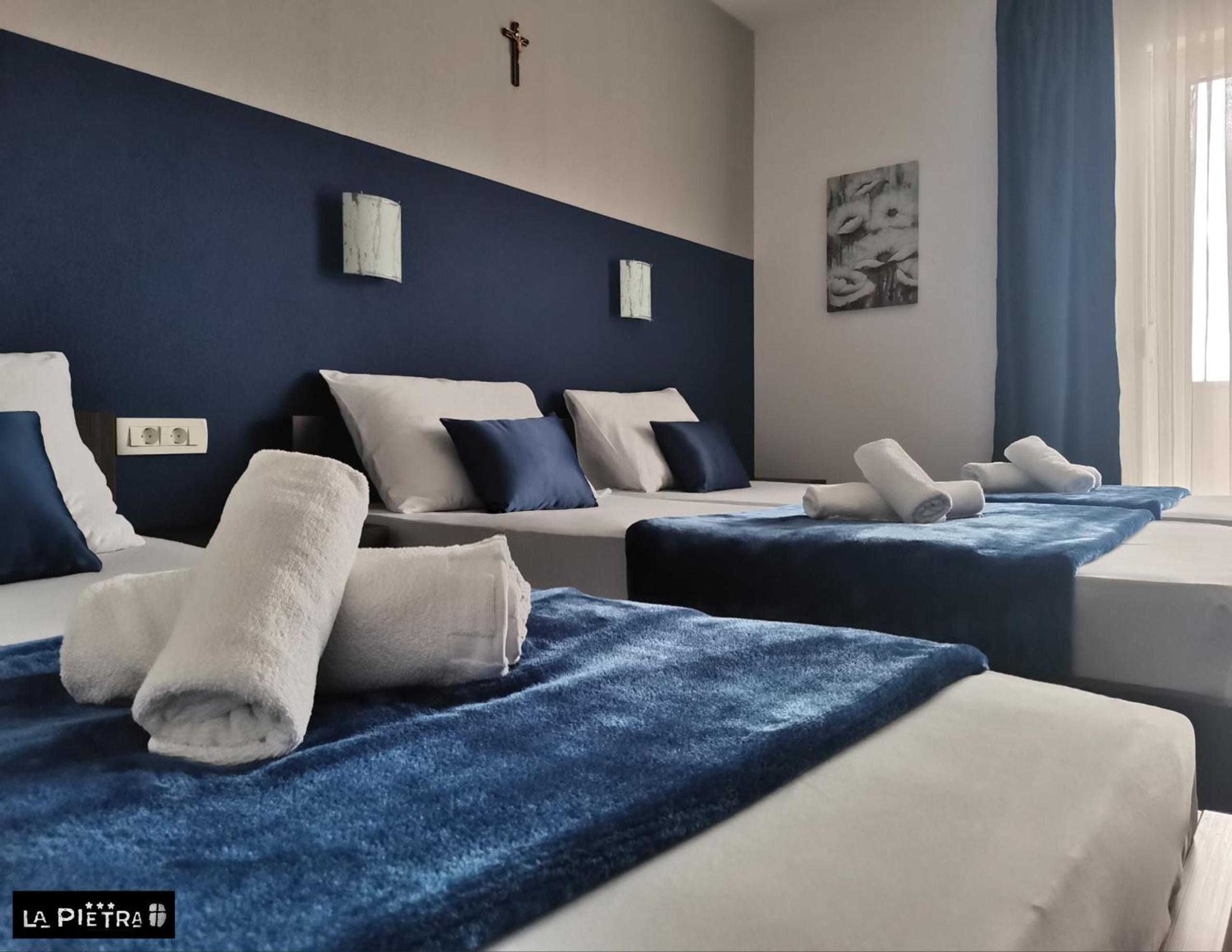 Triple Room with Balcony