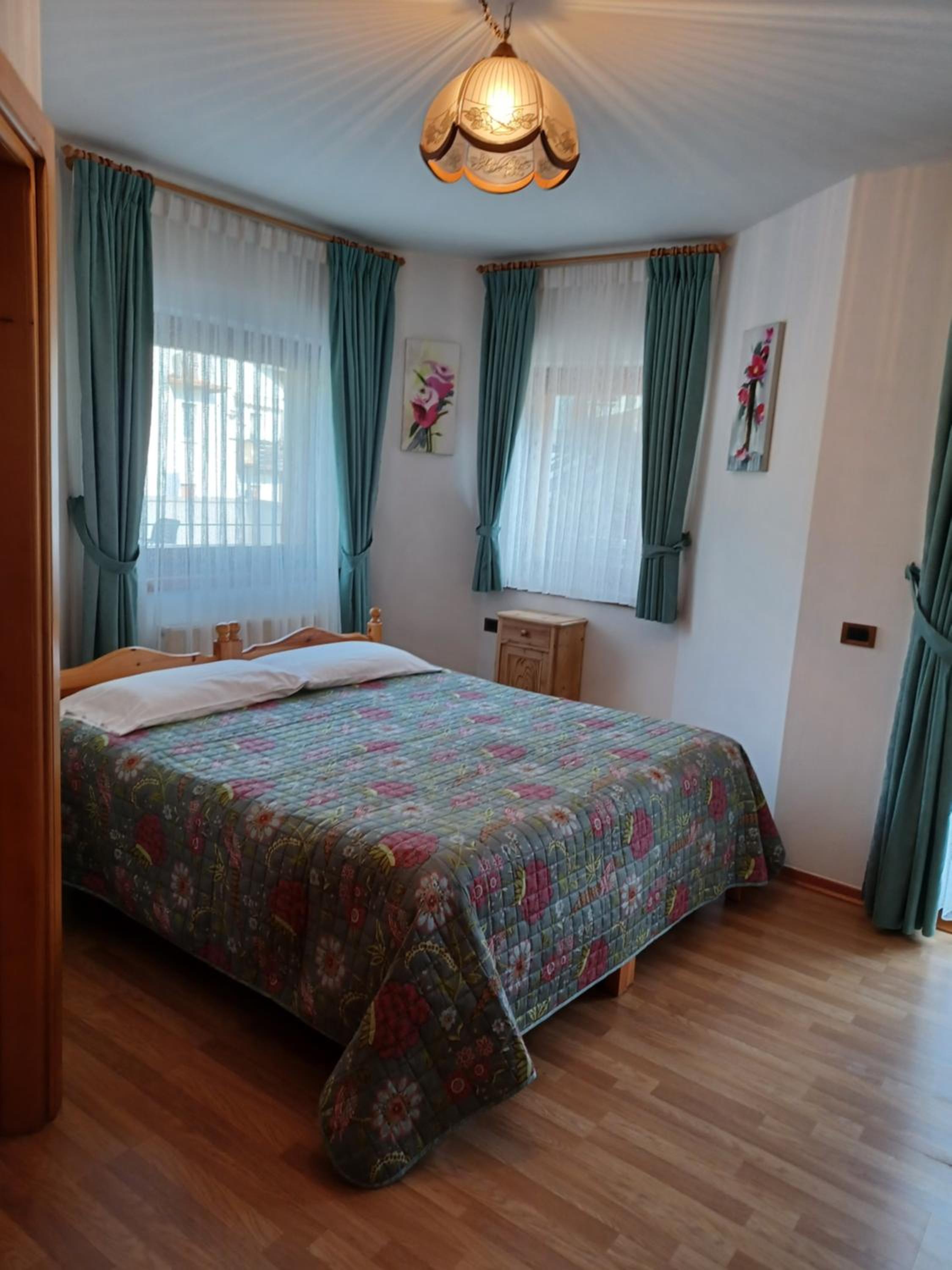 Deluxe Double Room with Shower