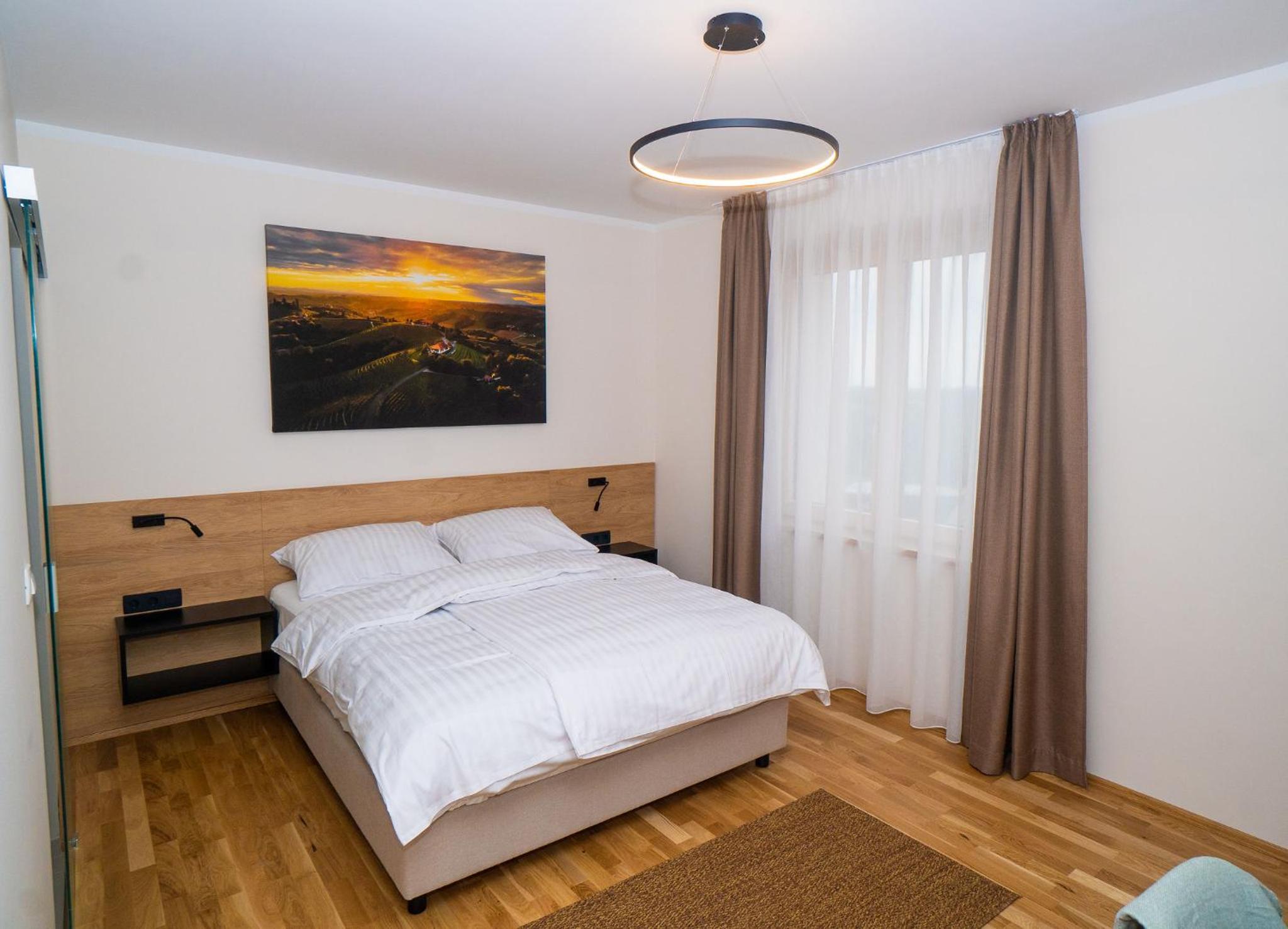 Double Room - Photo 1