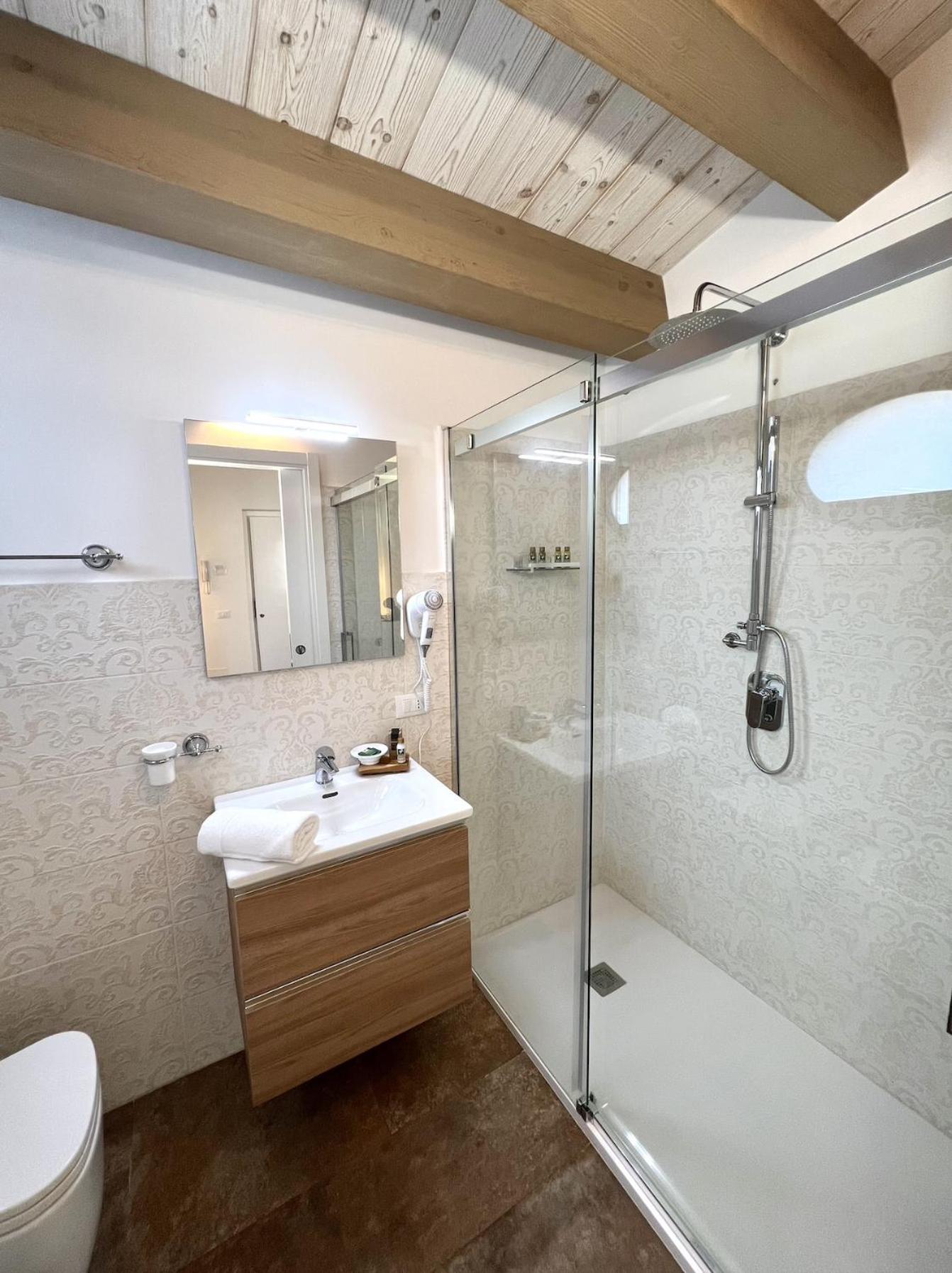 Triple Room with Terrace photo 3
