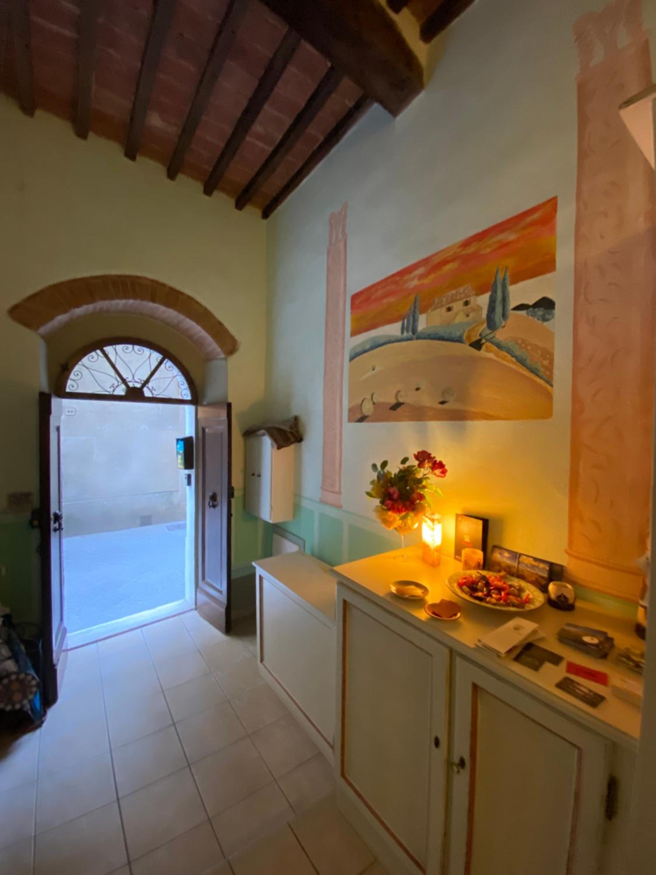 Maisonette photo 2