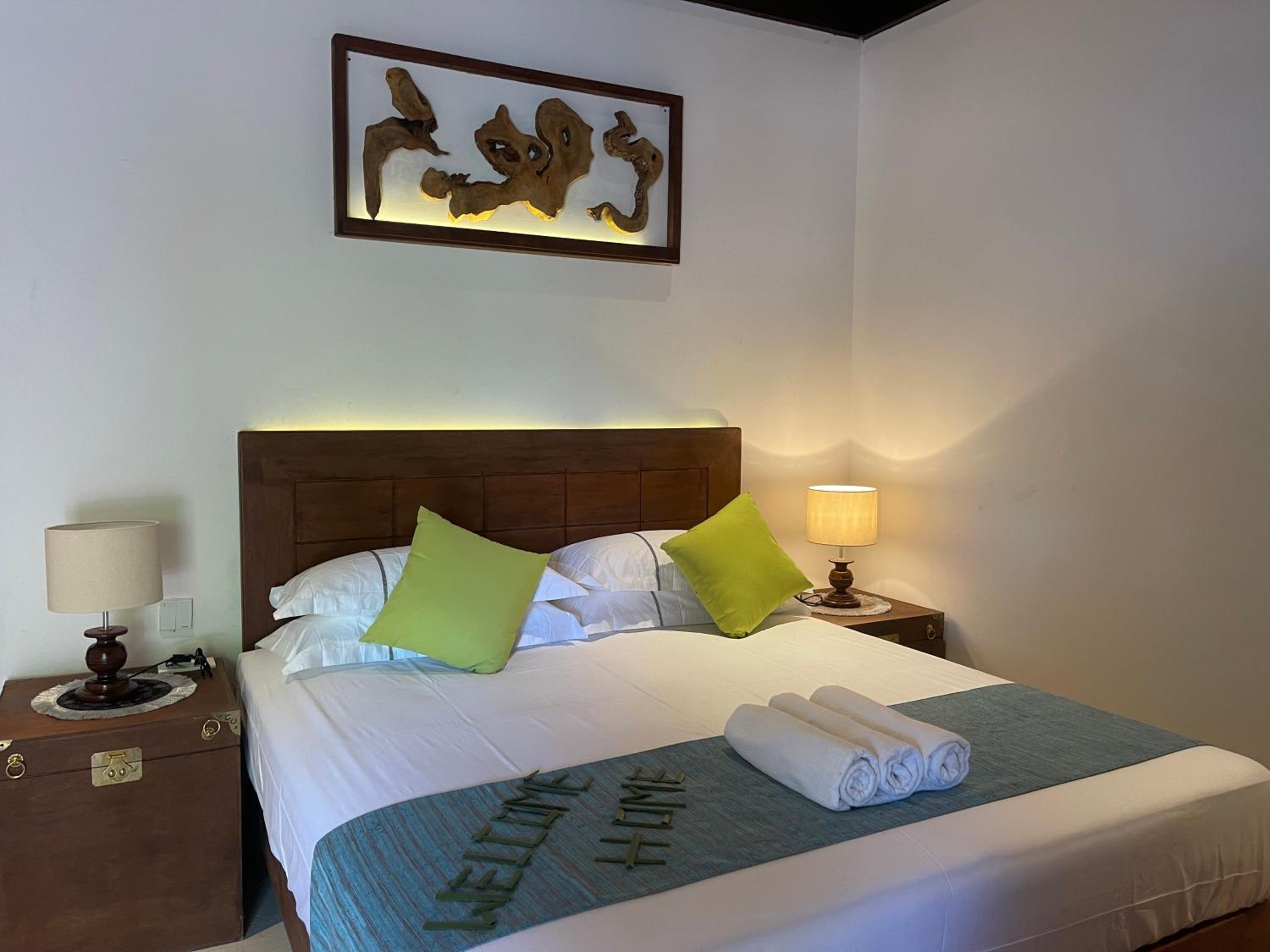 Deluxe Double Room photo 3