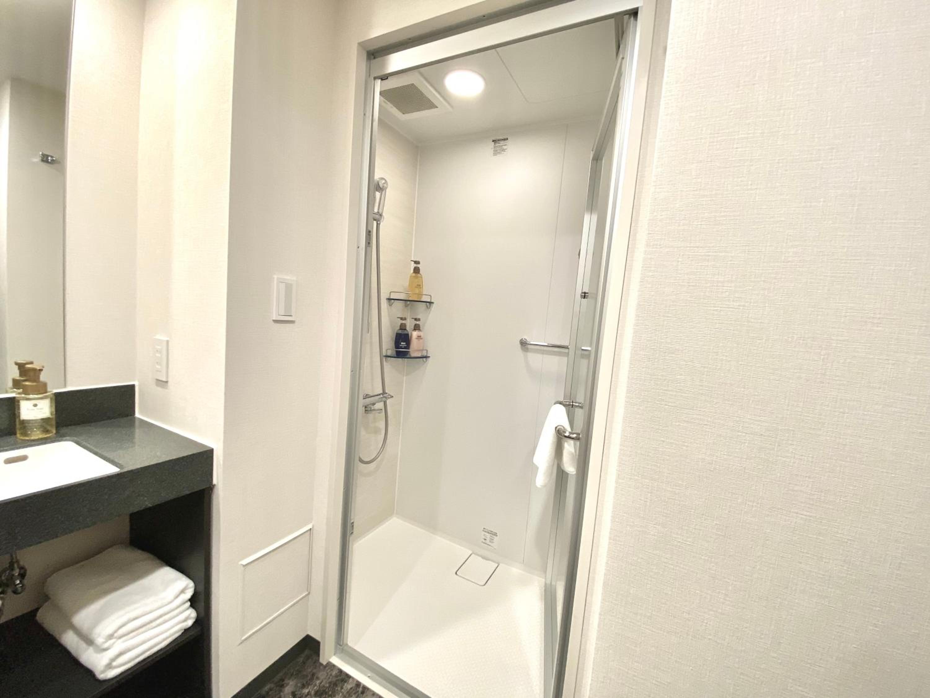 【Short Stay】Room Selected at Check-In (17:00 Check in - 9:00 Check out)