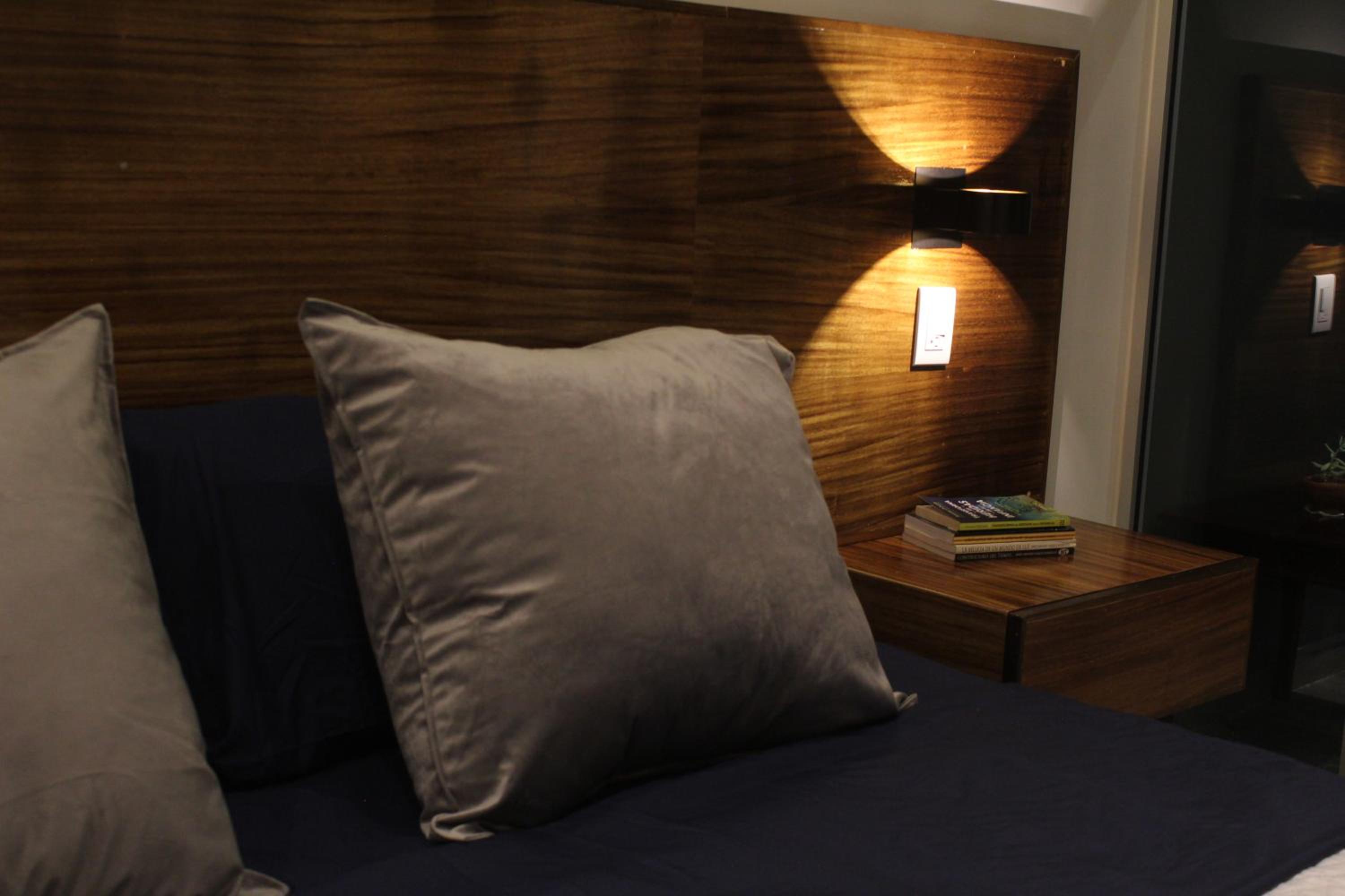 Deluxe Suite - Photo 5