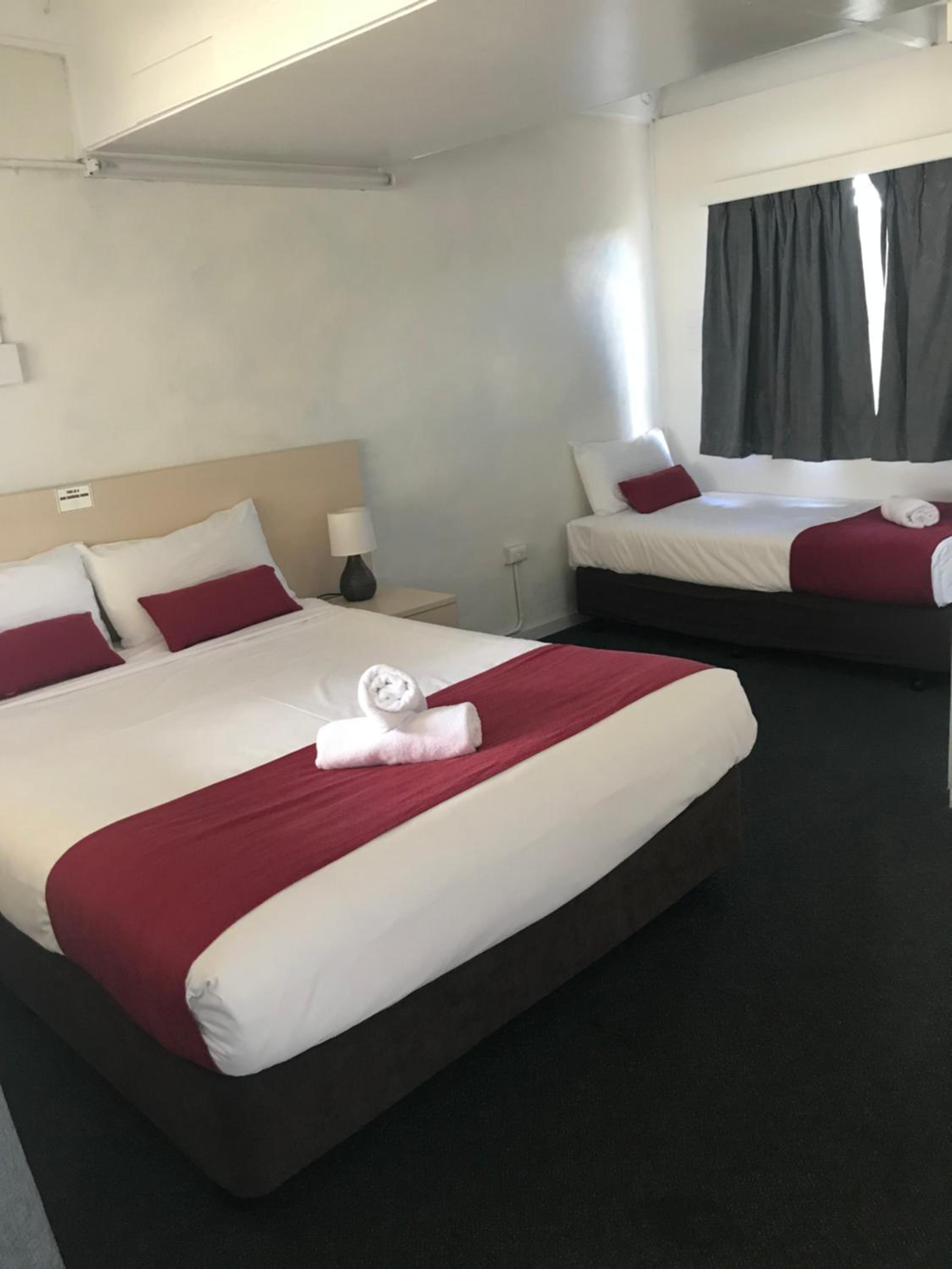 Standard Double or Twin Room photo 2