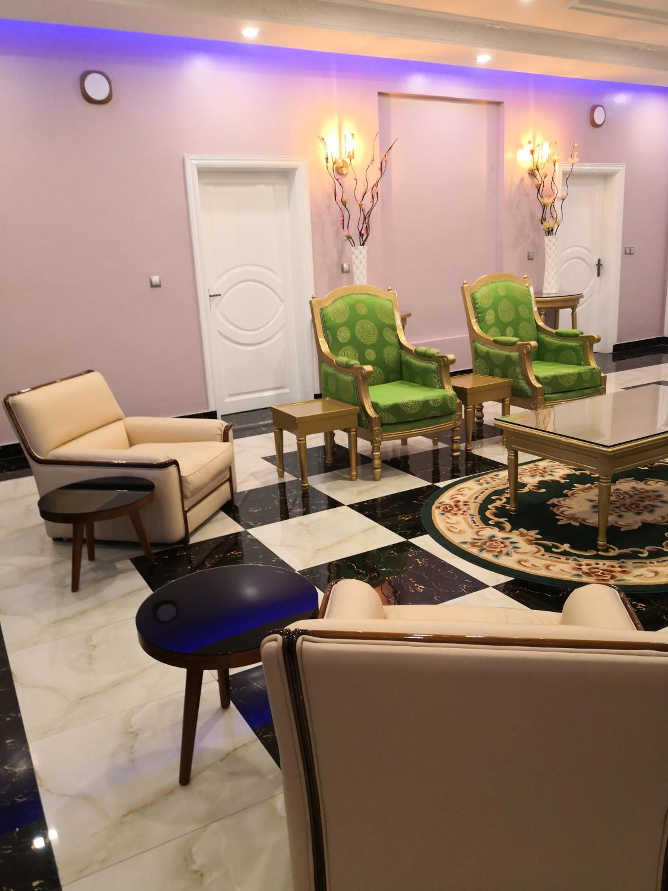 Executive Suite