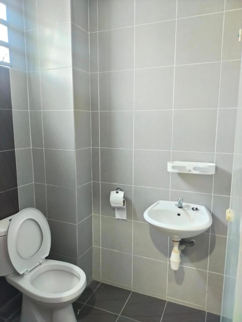 Deluxe Twin Room - Photo 2
