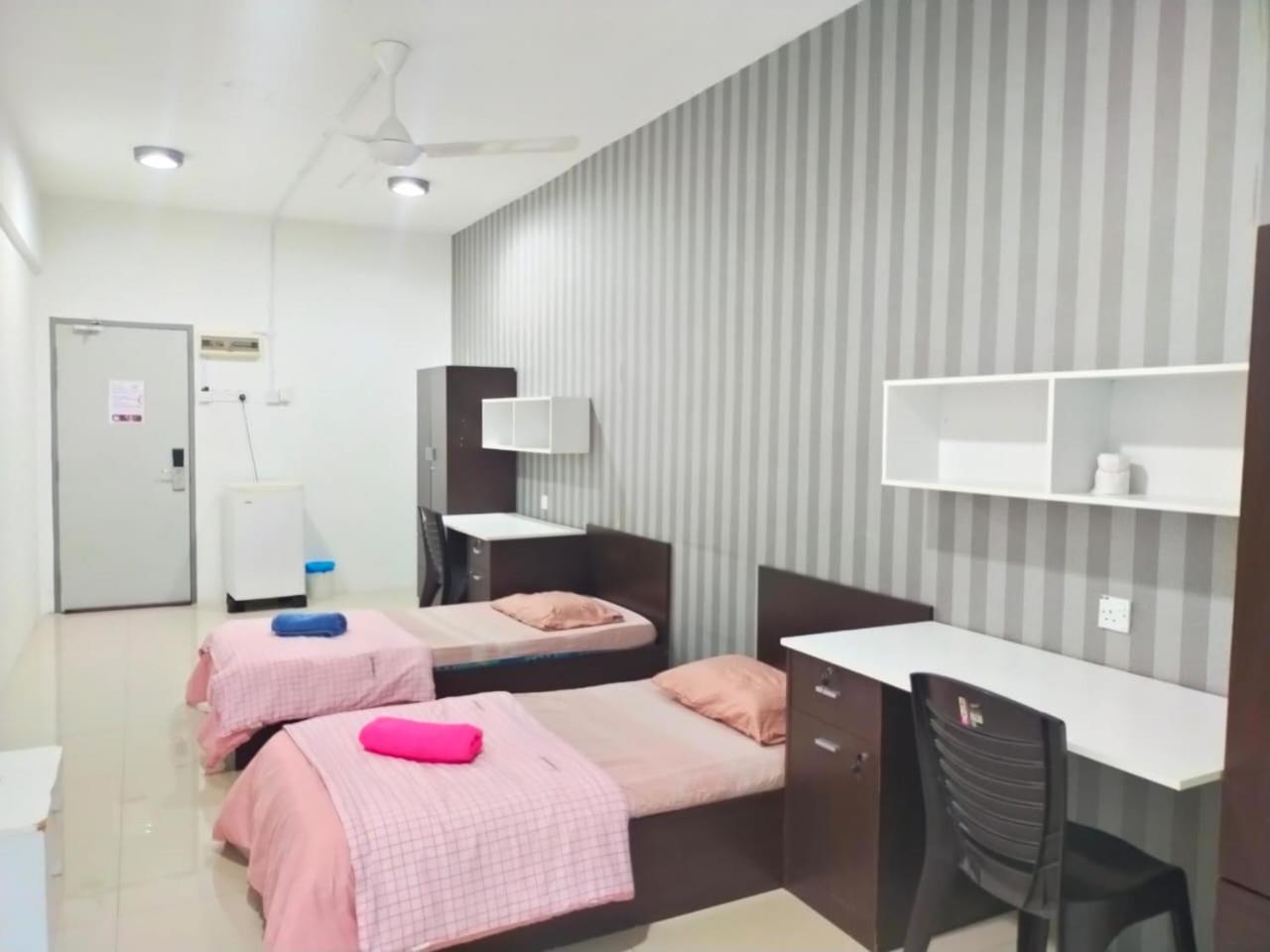 Deluxe Twin Room - Photo 3