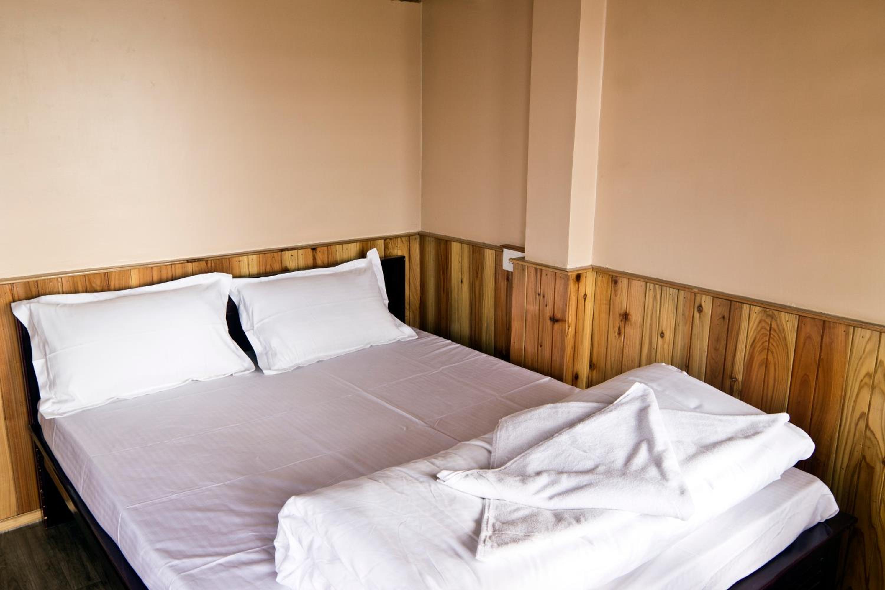 Triple Room with Terrace photo 2