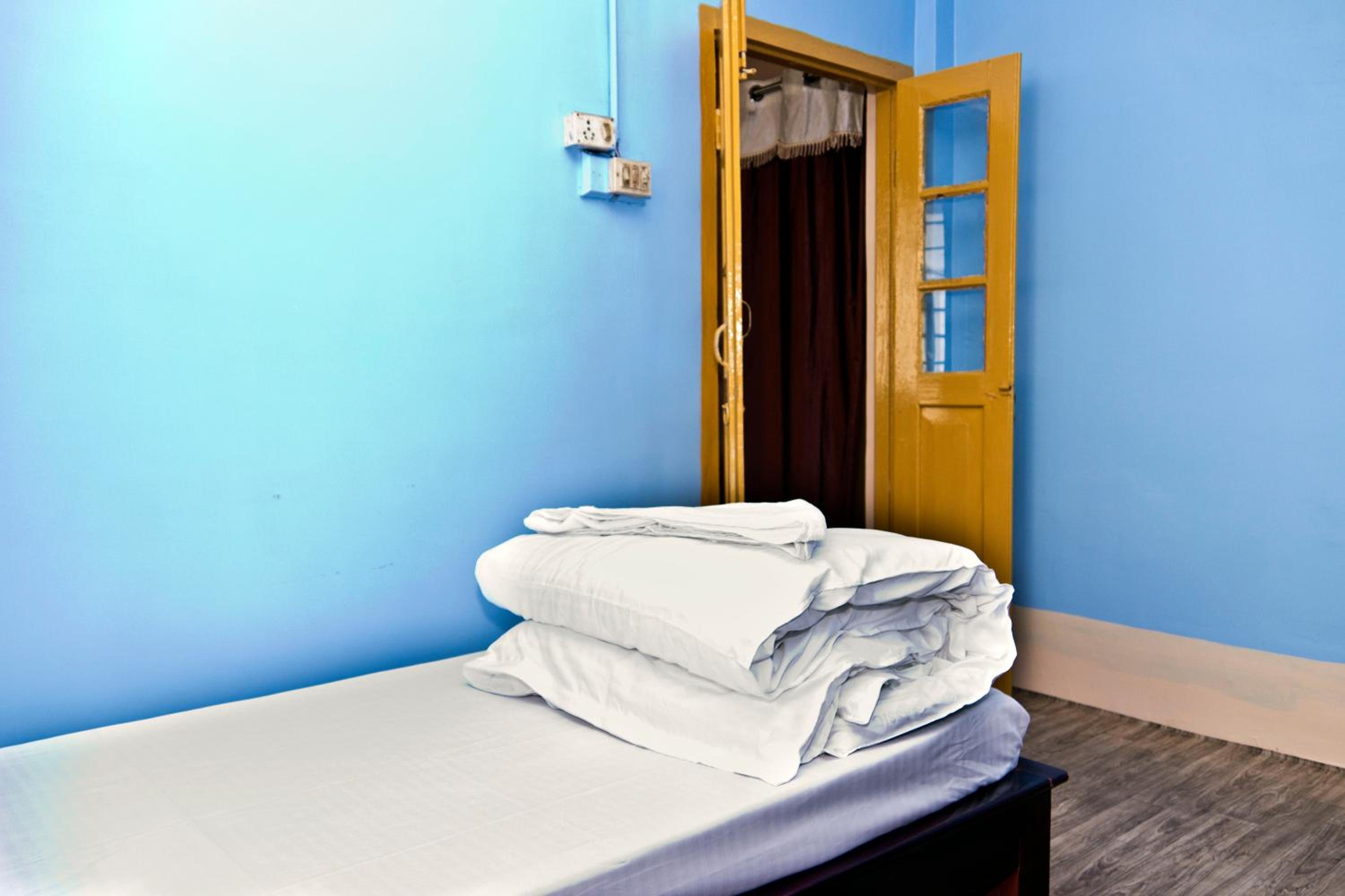 Triple Room with Balcony photo 2