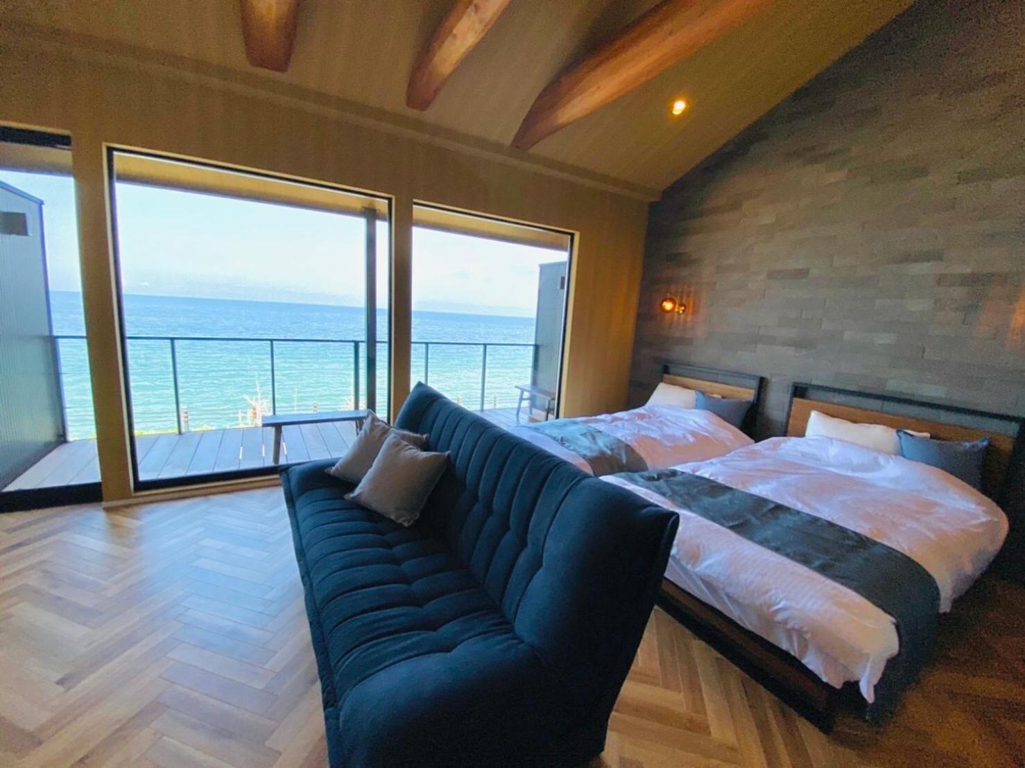 One-Bedroom House photo 1