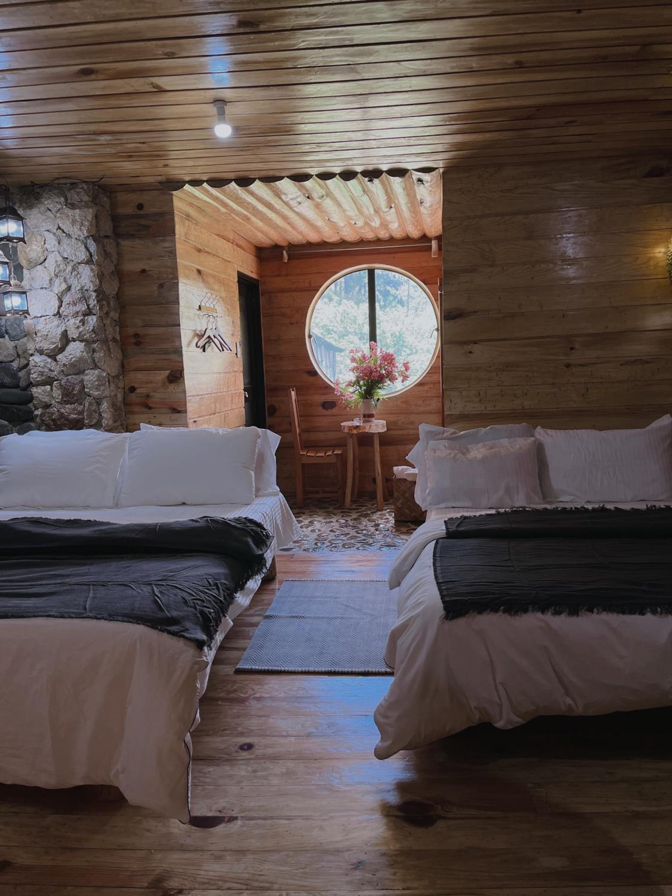 Quadruple Room with Mountain View