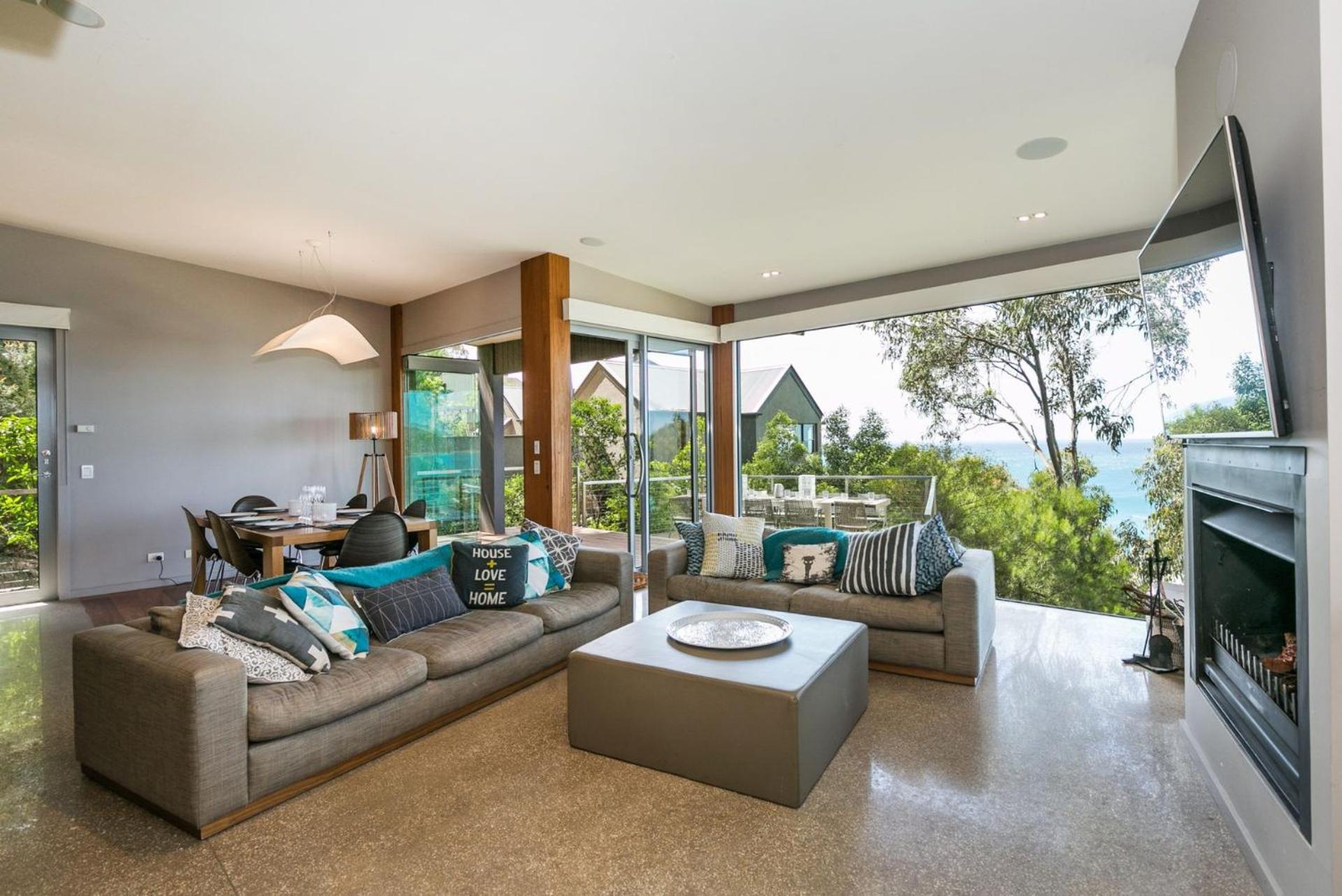 Four-Bedroom House photo 1