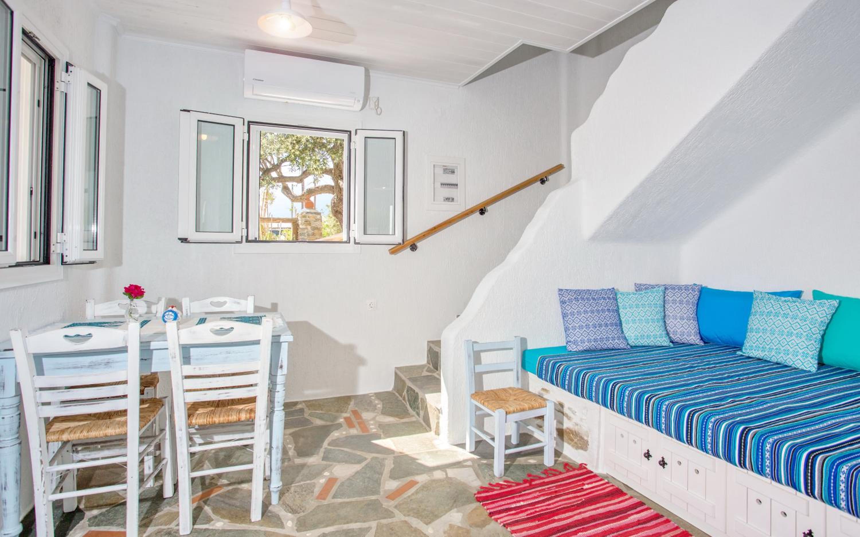 Villa with Sea View - Photo 29
