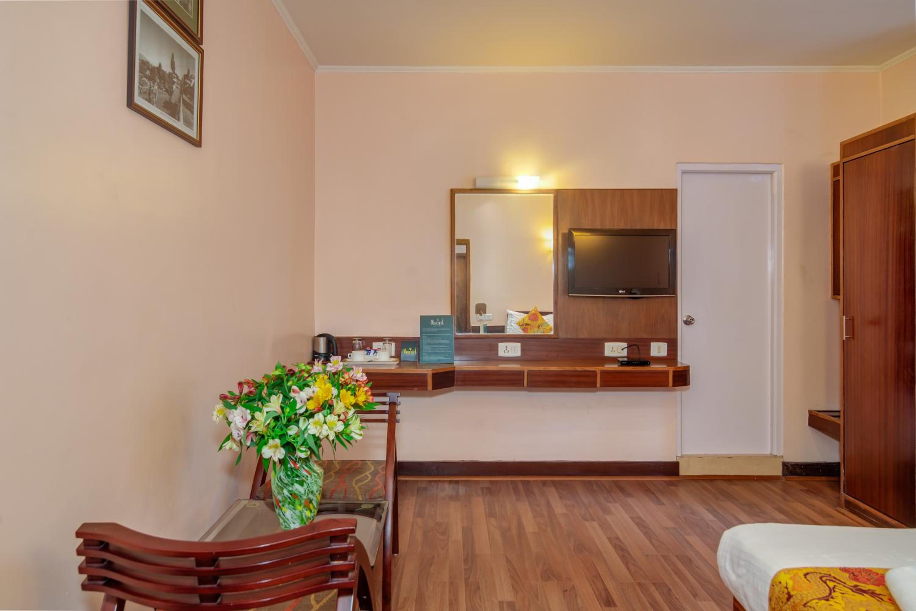 Deluxe Double Room - Photo 19