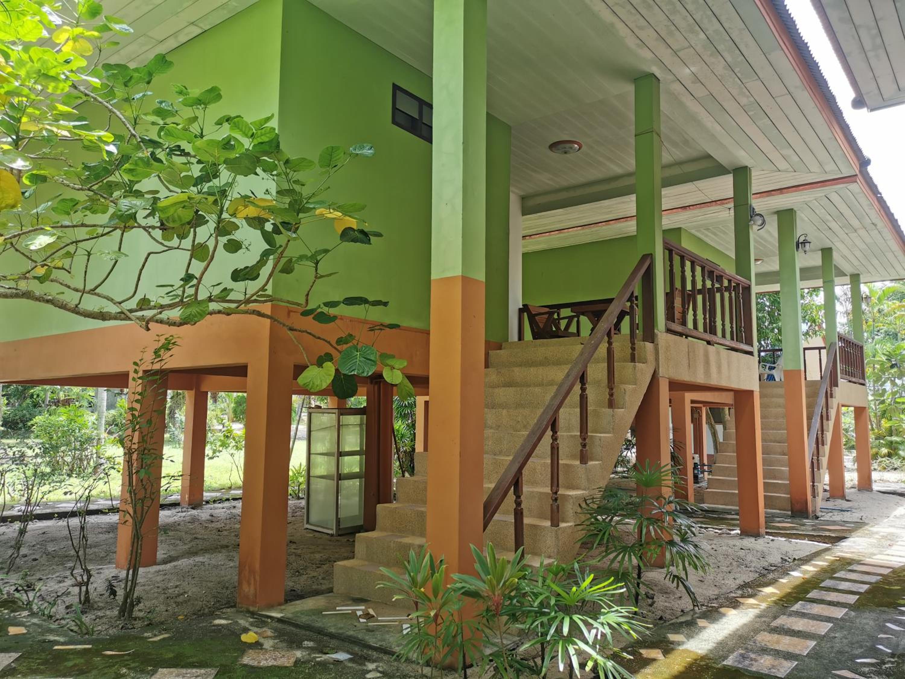 Two-Bedroom Cottage - Photo 7