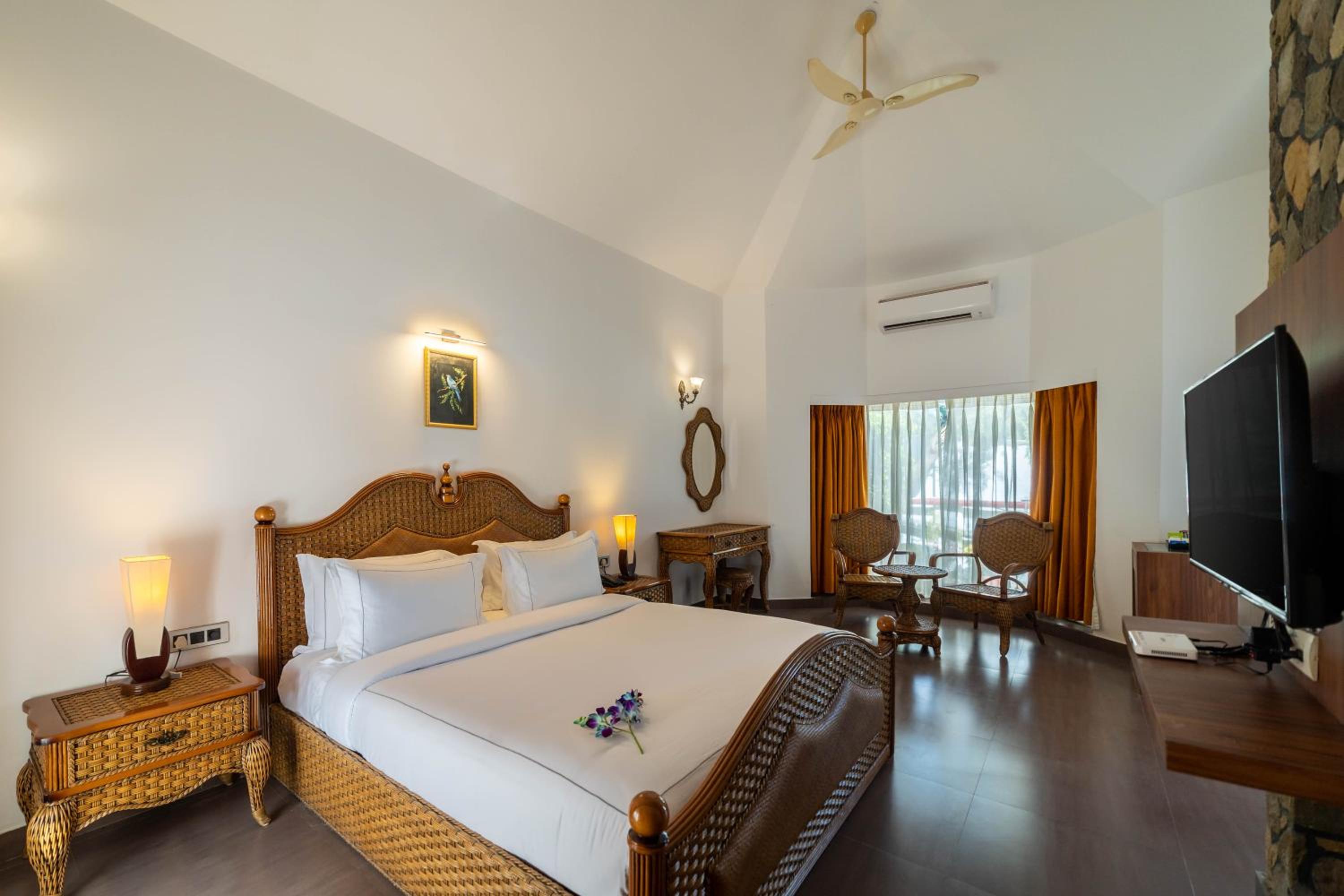 Cottage with plunge pool and 10% discount on food and soft beverages - Photo 4
