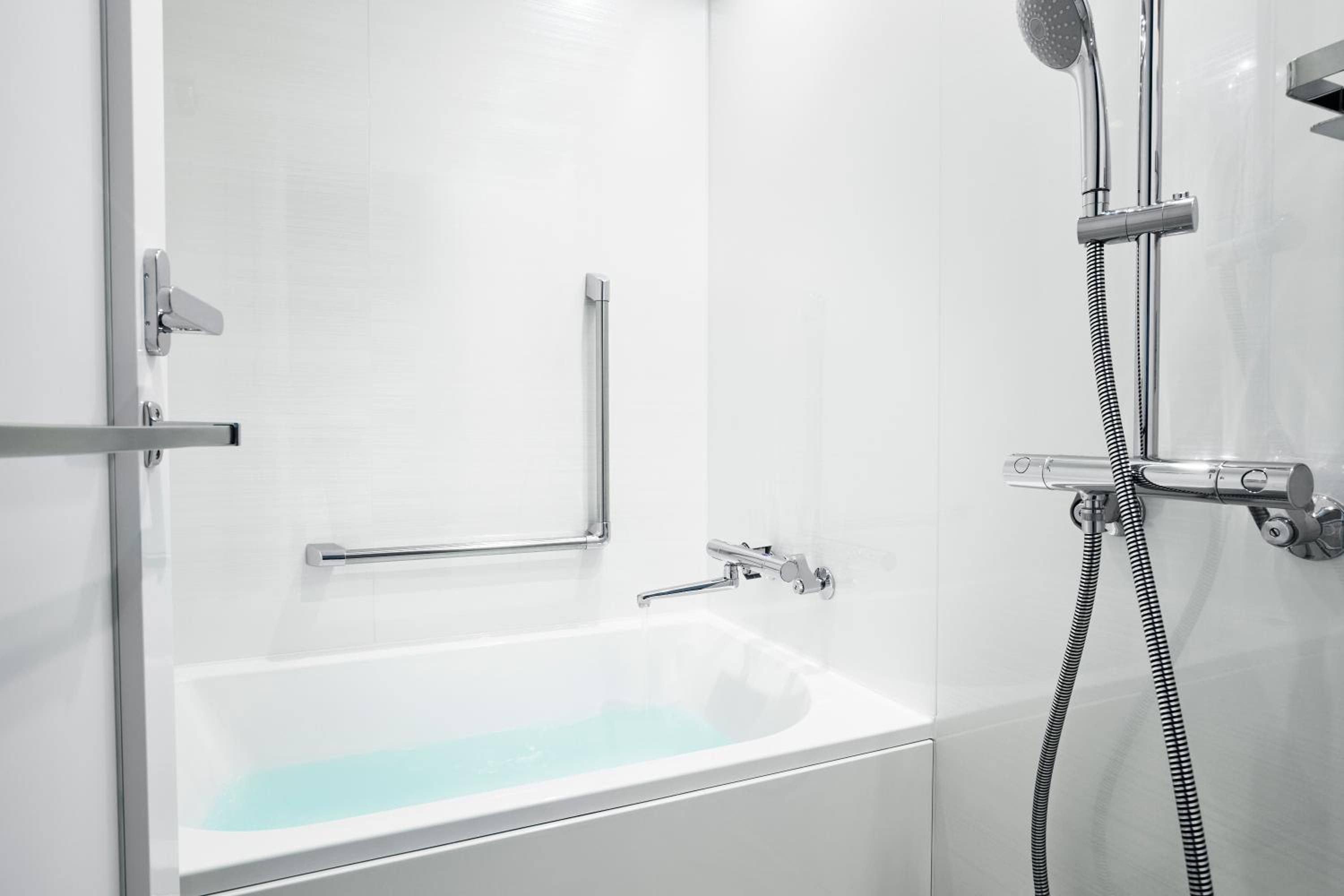 <16&17 Floor> Connecting Plus Room - Non-Smoking photo 3