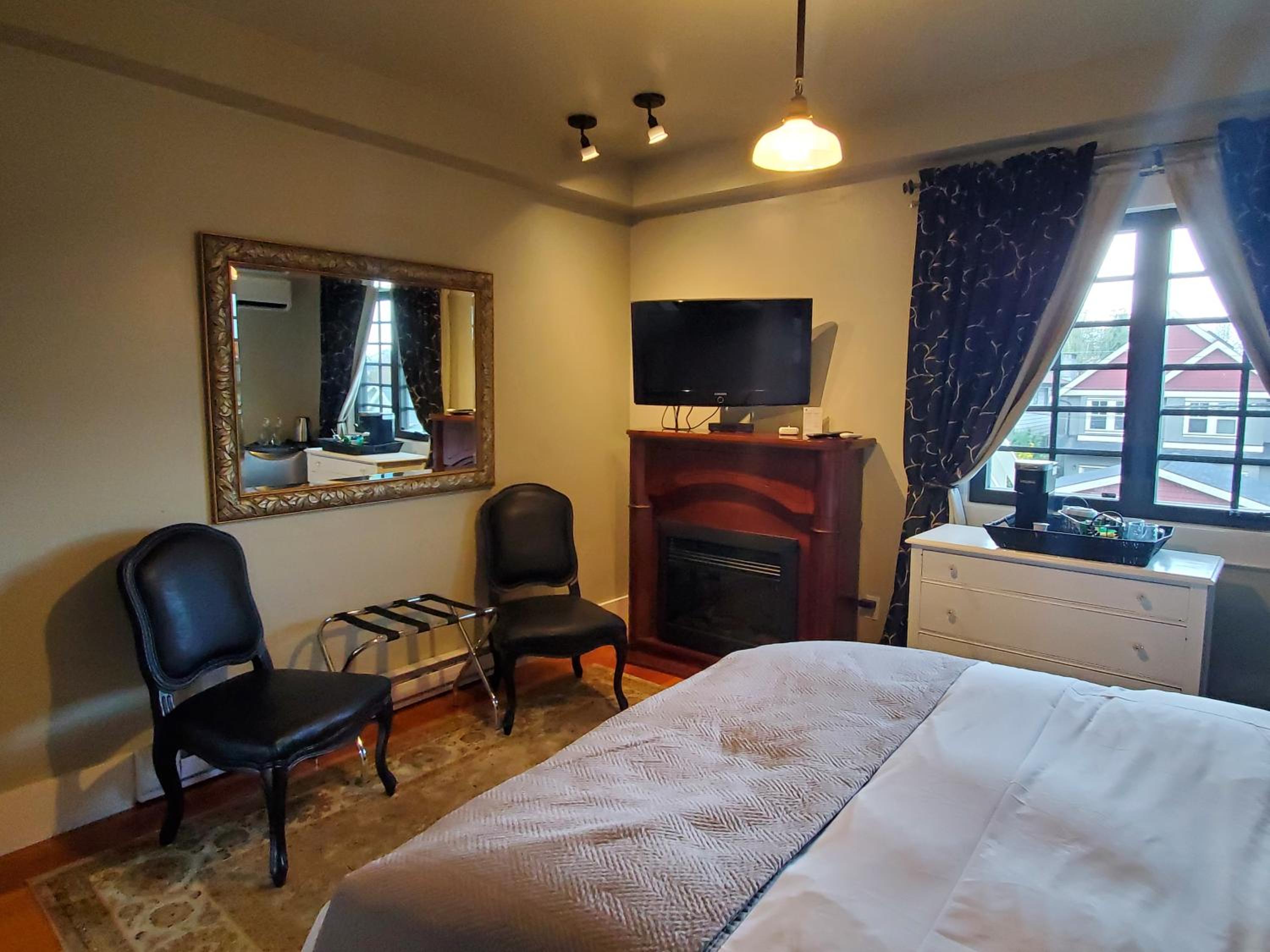 Queen Room with Garden View photo 2