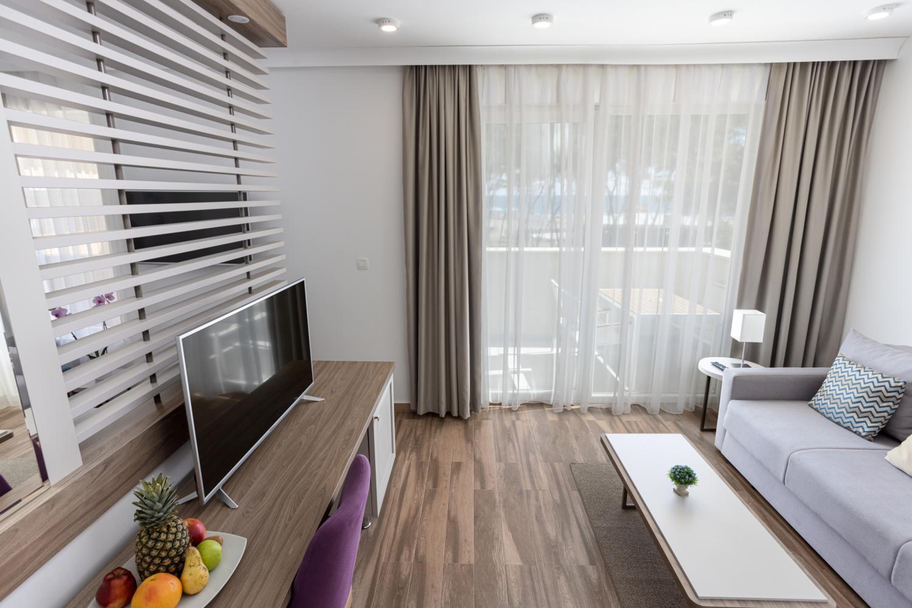 Premium Seaview Suite