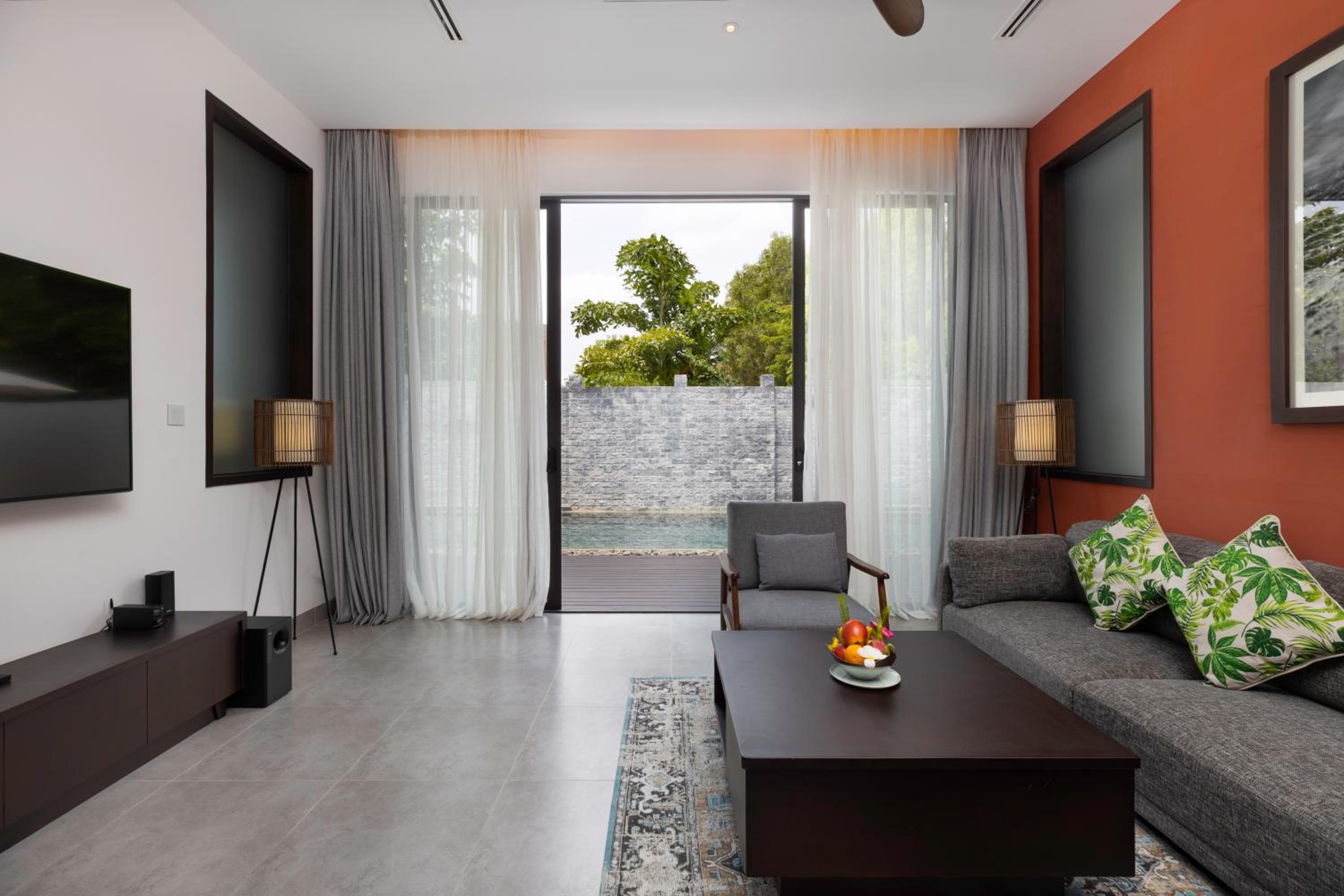 Two-Bedroom Pool Villa - Photo 7