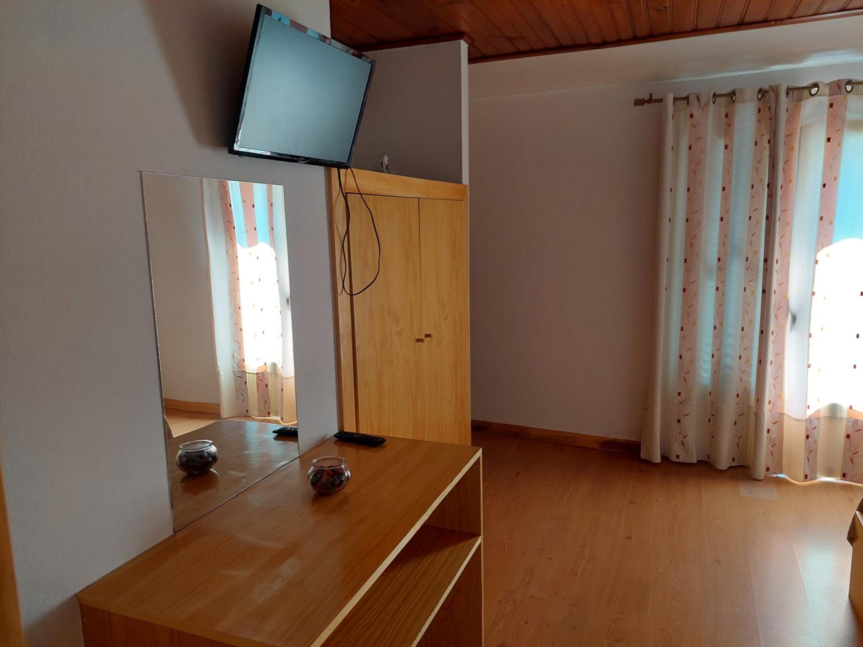 Double Room with Extra Bed photo 3