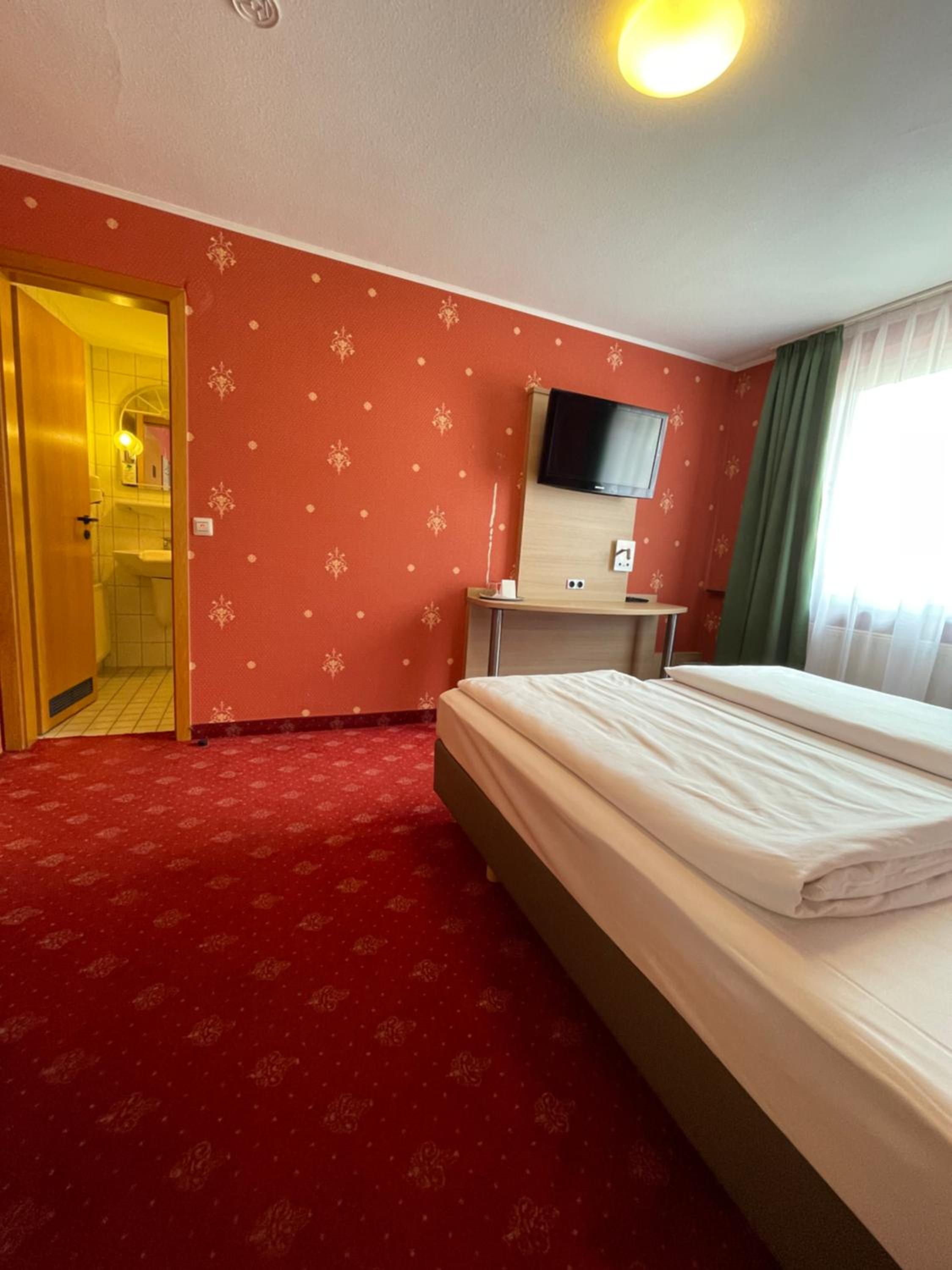 Single Room - Photo 20