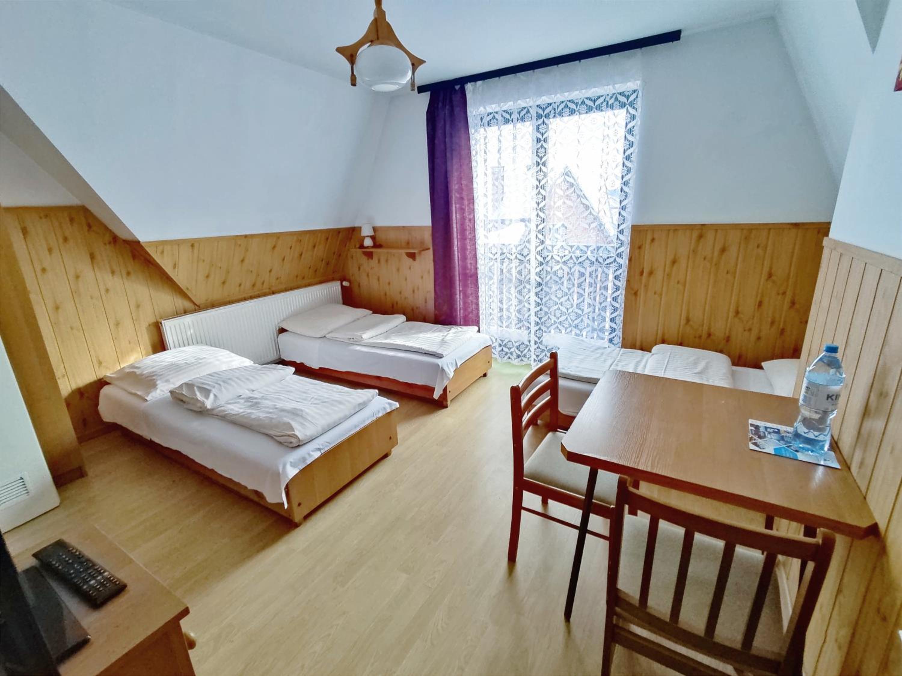 Triple Room with Private Bathroom