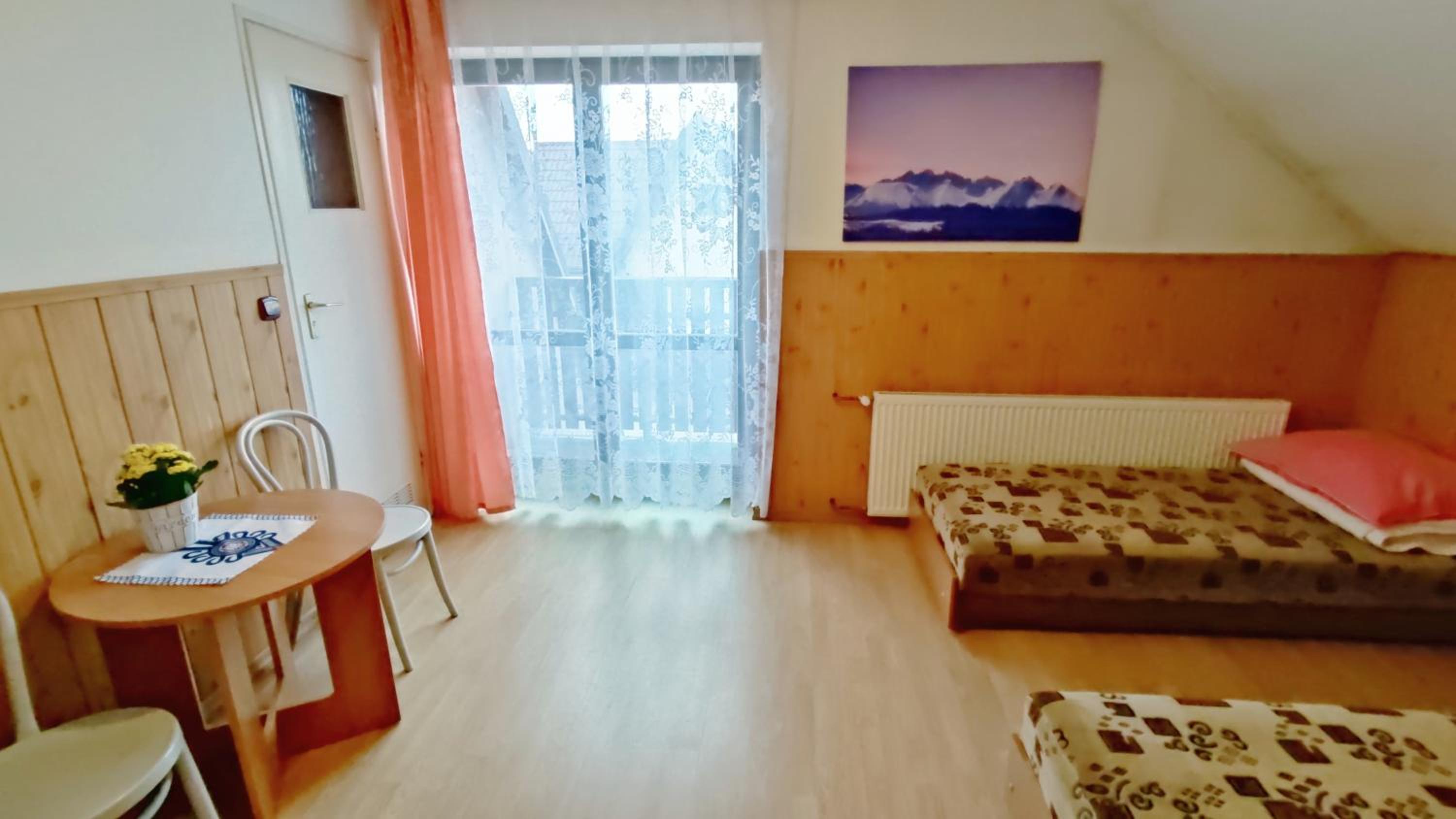 Double Room with Private Bathroom photo 1