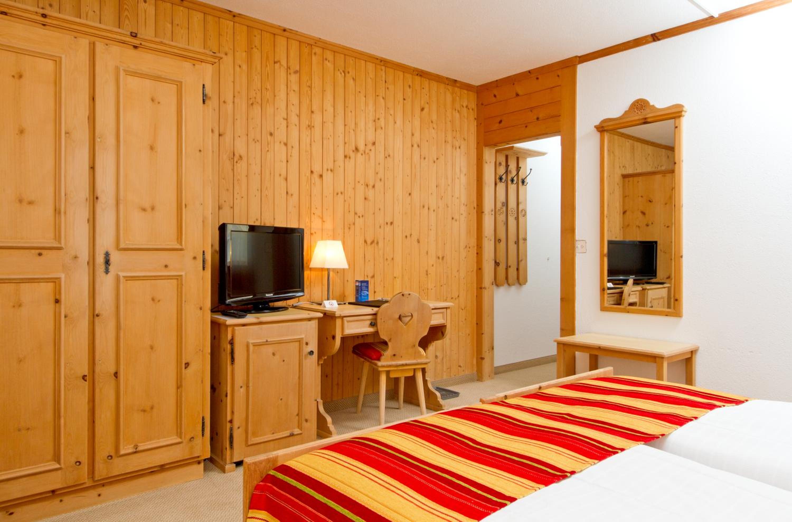 Economy Double Room - Photo 3