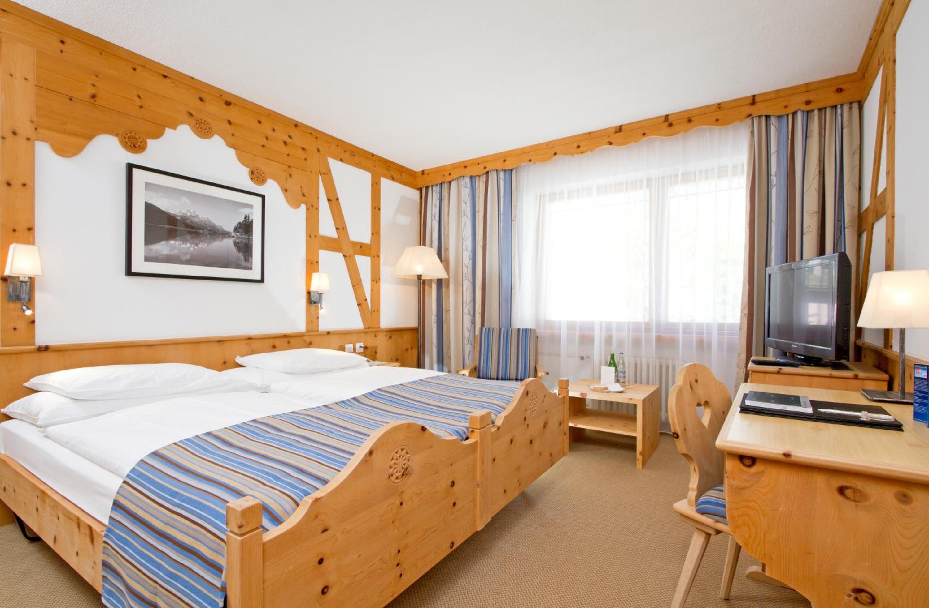 Economy Double Room - Photo 6